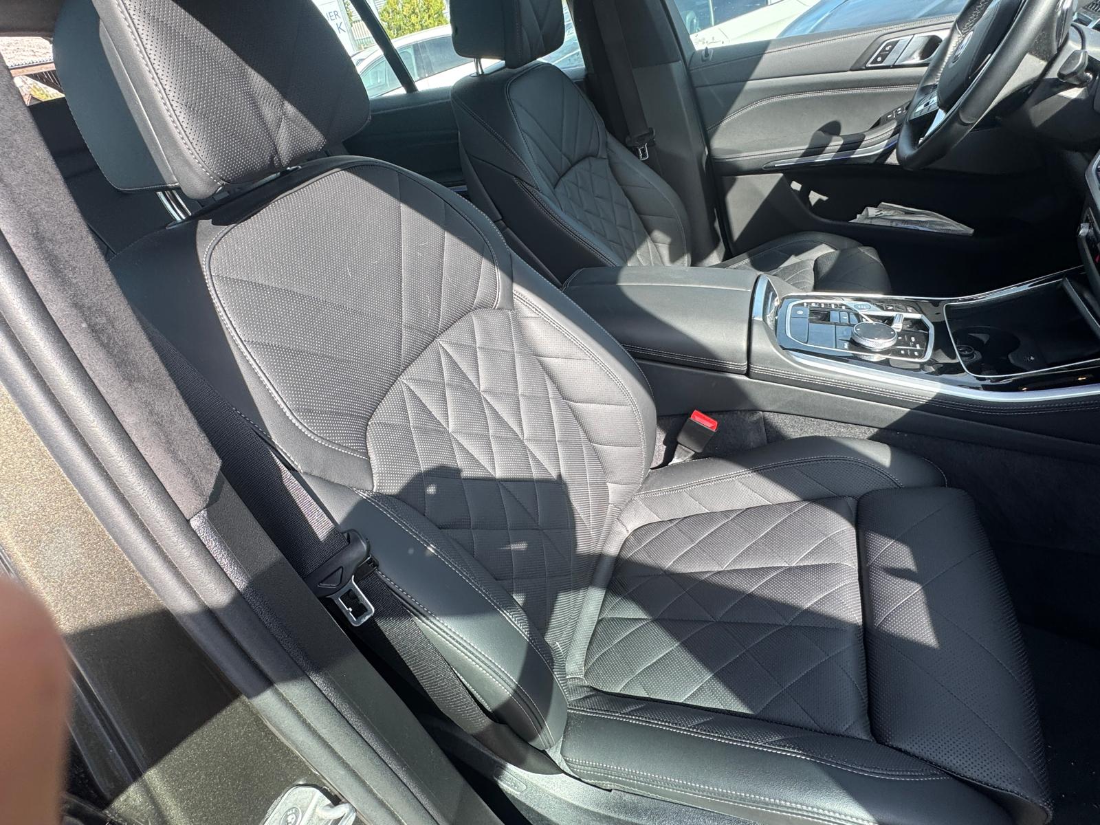 BMW X5 xDrive 48V 40i Steptronic-image-6