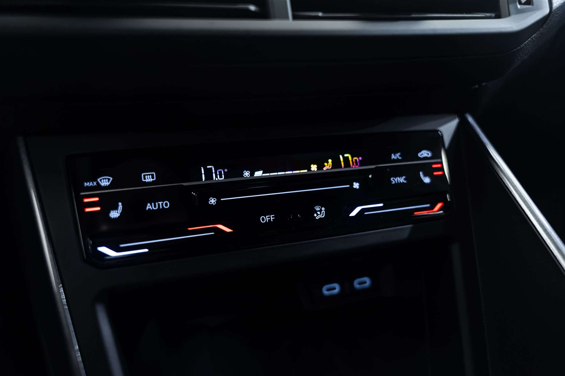 VW VW Polo 2.0 TSI GTI DSG-image-25