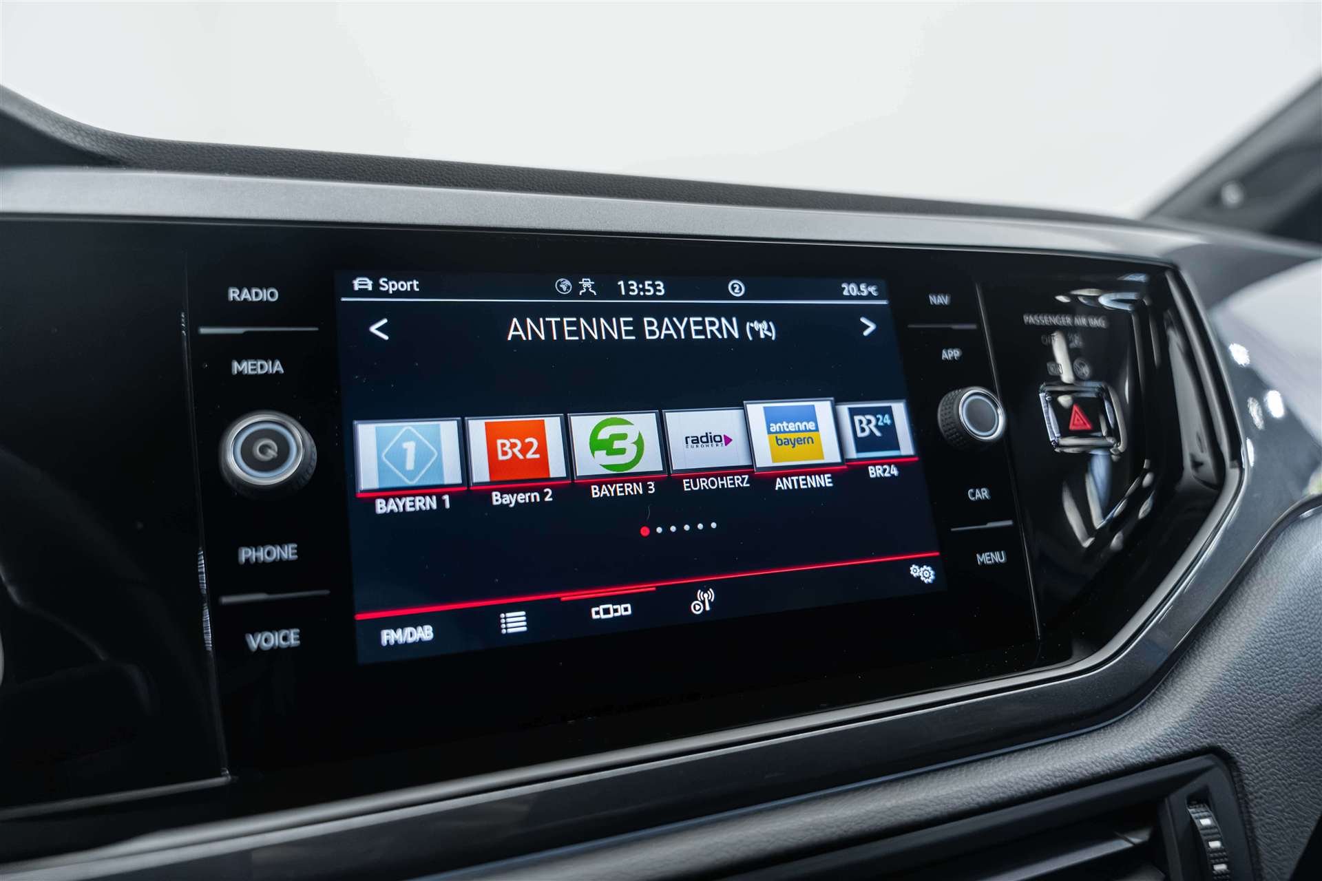 VW VW Polo 2.0 TSI GTI DSG-image-17
