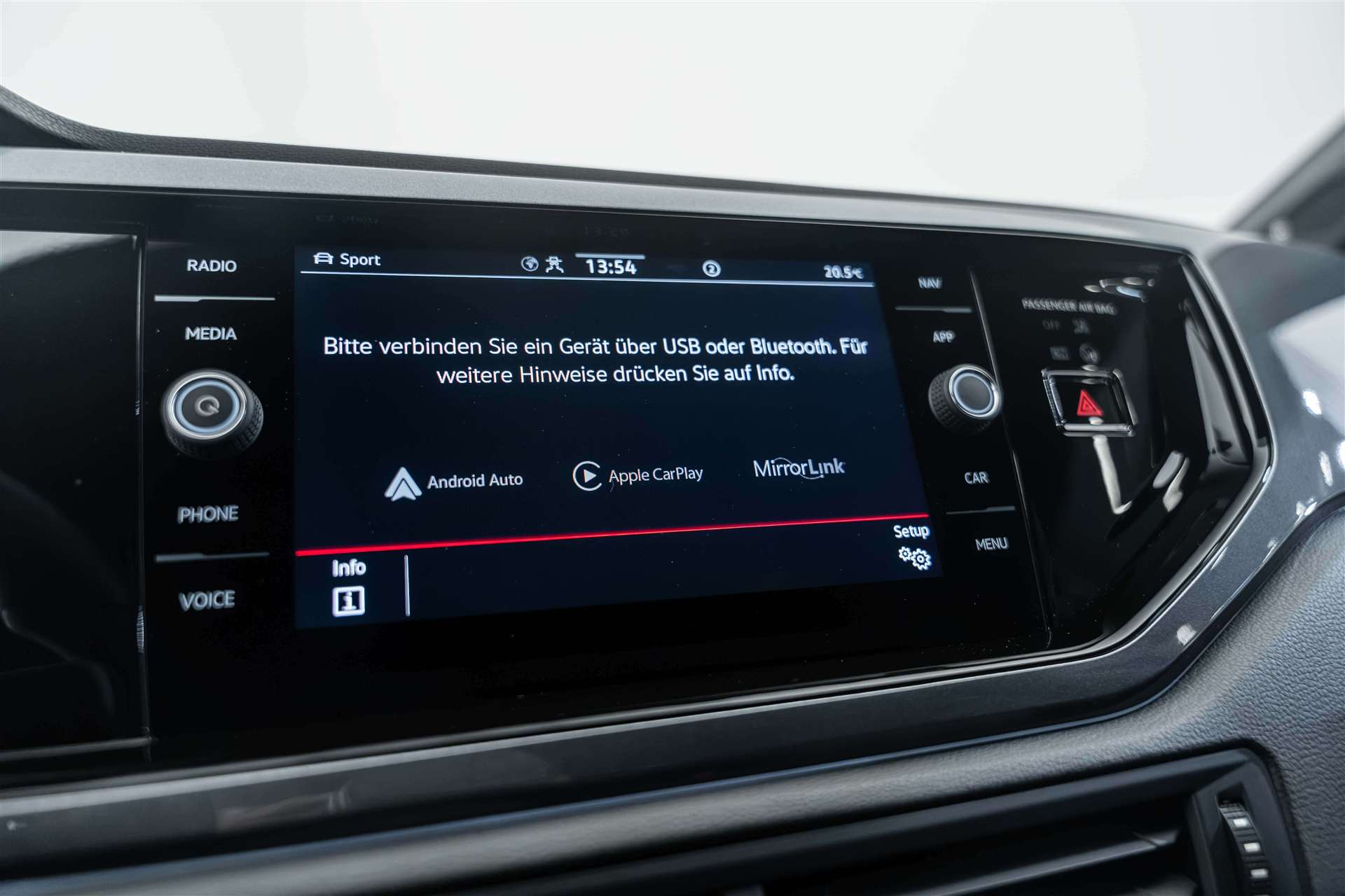 VW VW Polo 2.0 TSI GTI DSG-image-23