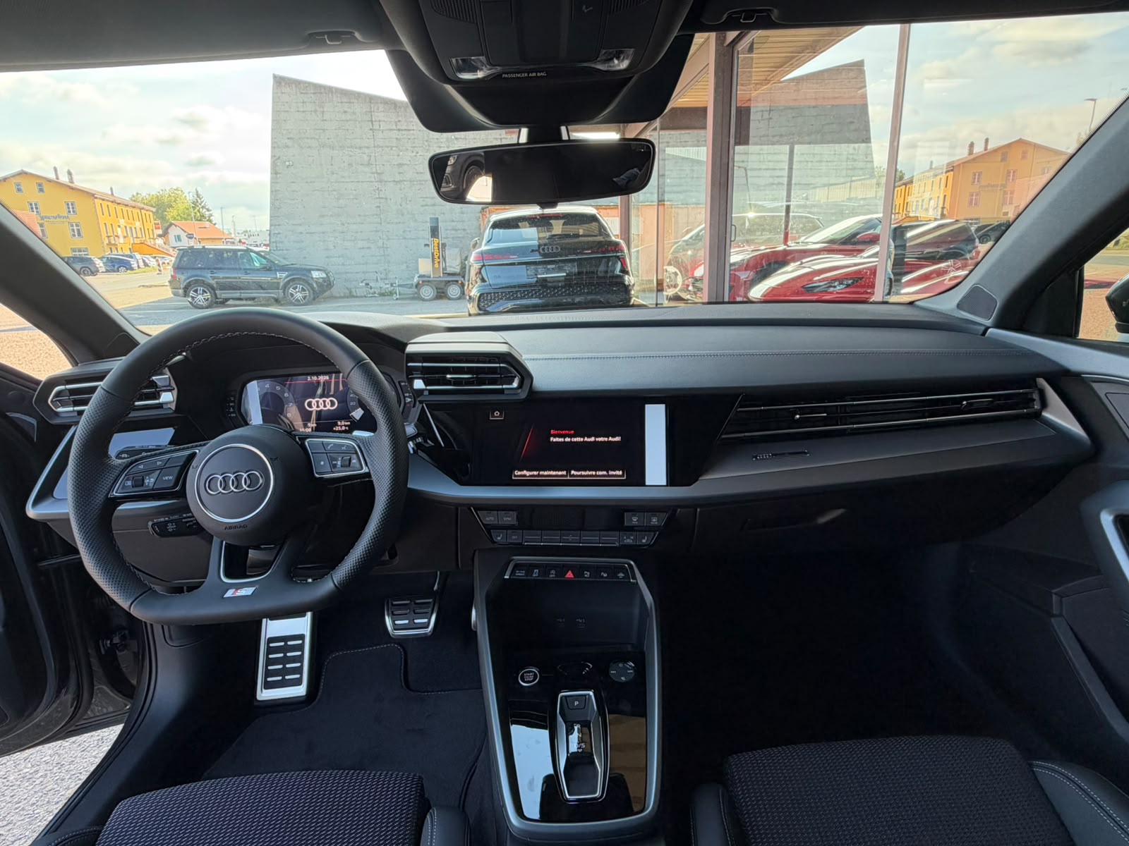 AUDI A3 Sportback 35 TFSI S line S-tronic-image-8
