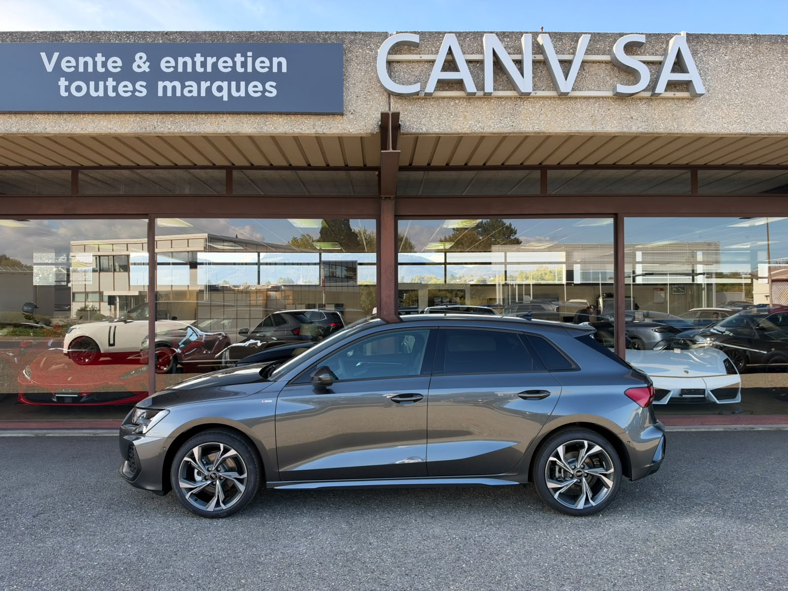 Car photo