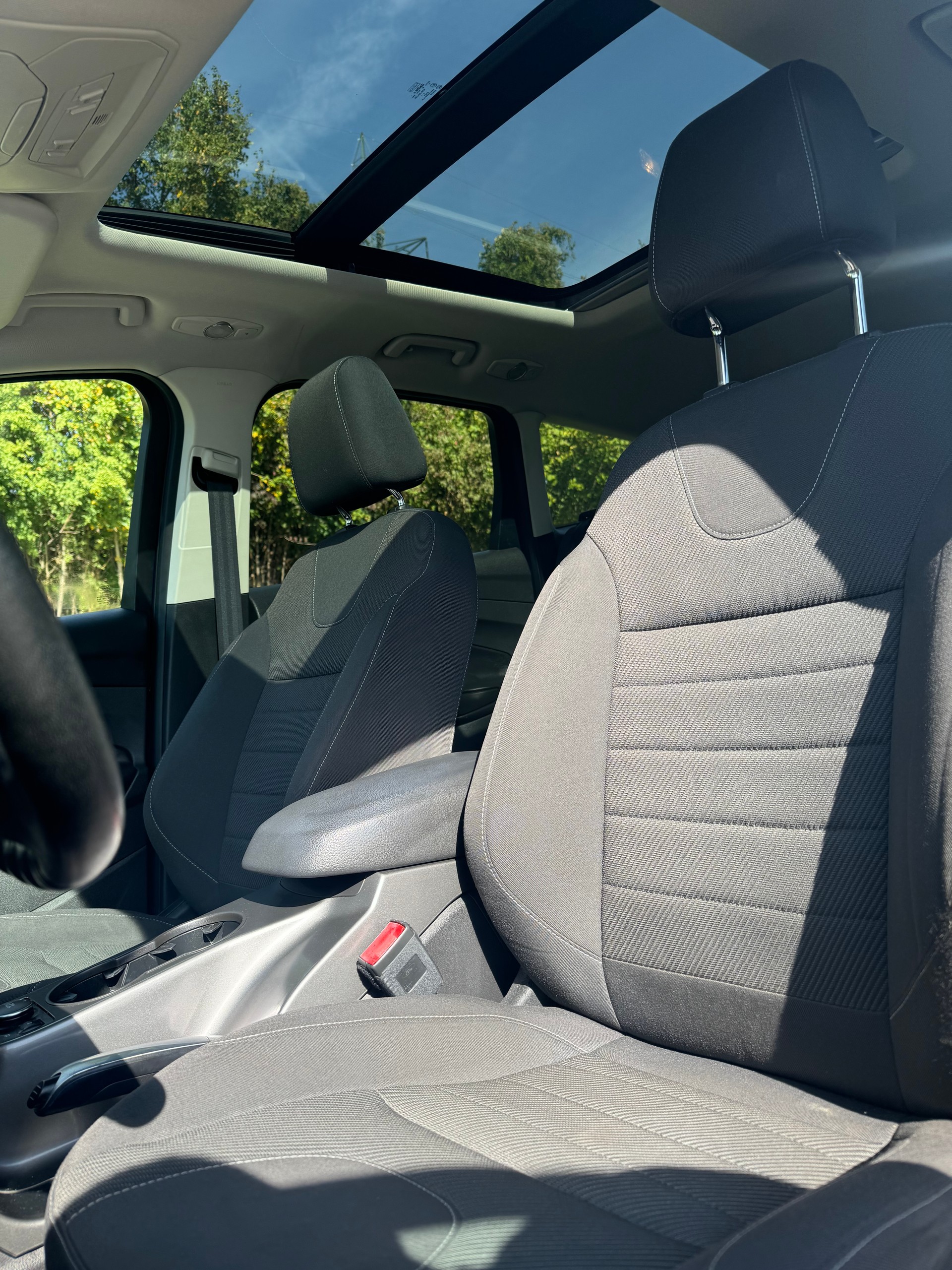 FORD Kuga 1.5 SCTi Freetech 4WD Automatic-image-11