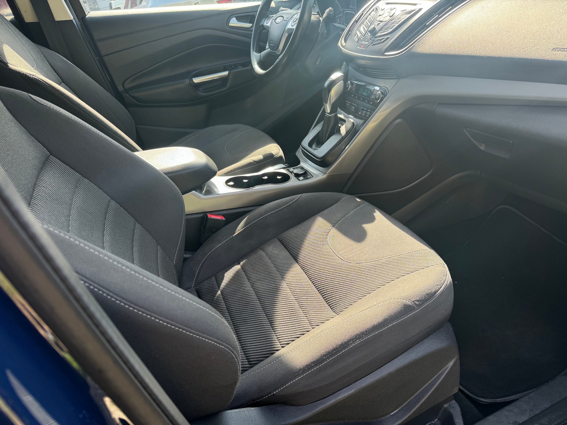 FORD Kuga 1.5 SCTi Freetech 4WD Automatic-image-8