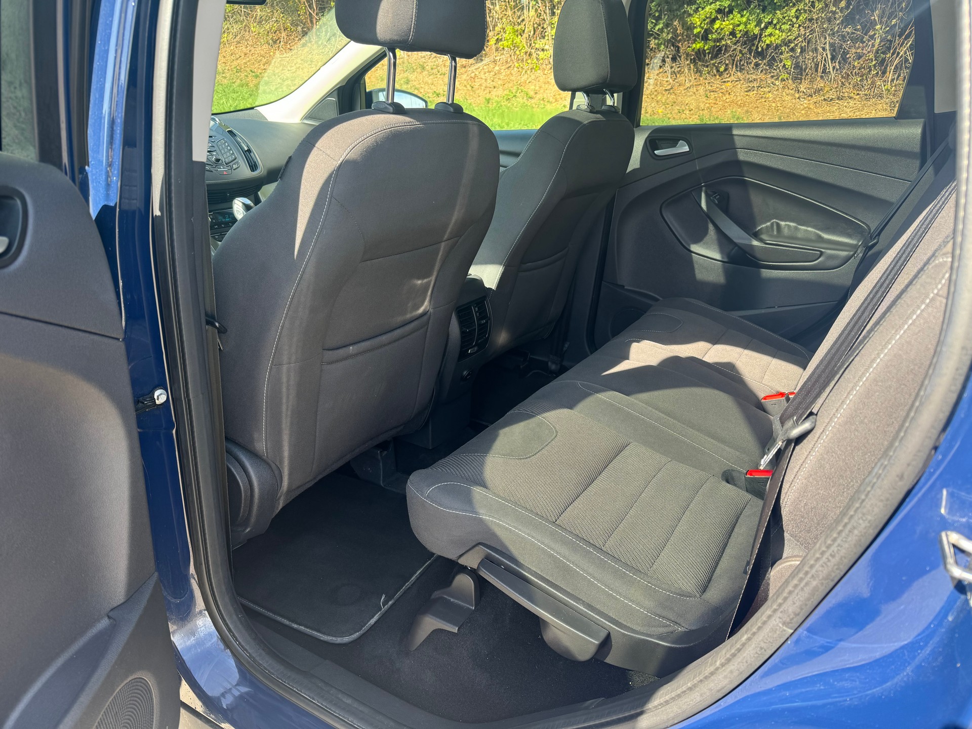 FORD Kuga 1.5 SCTi Freetech 4WD Automatic-image-7