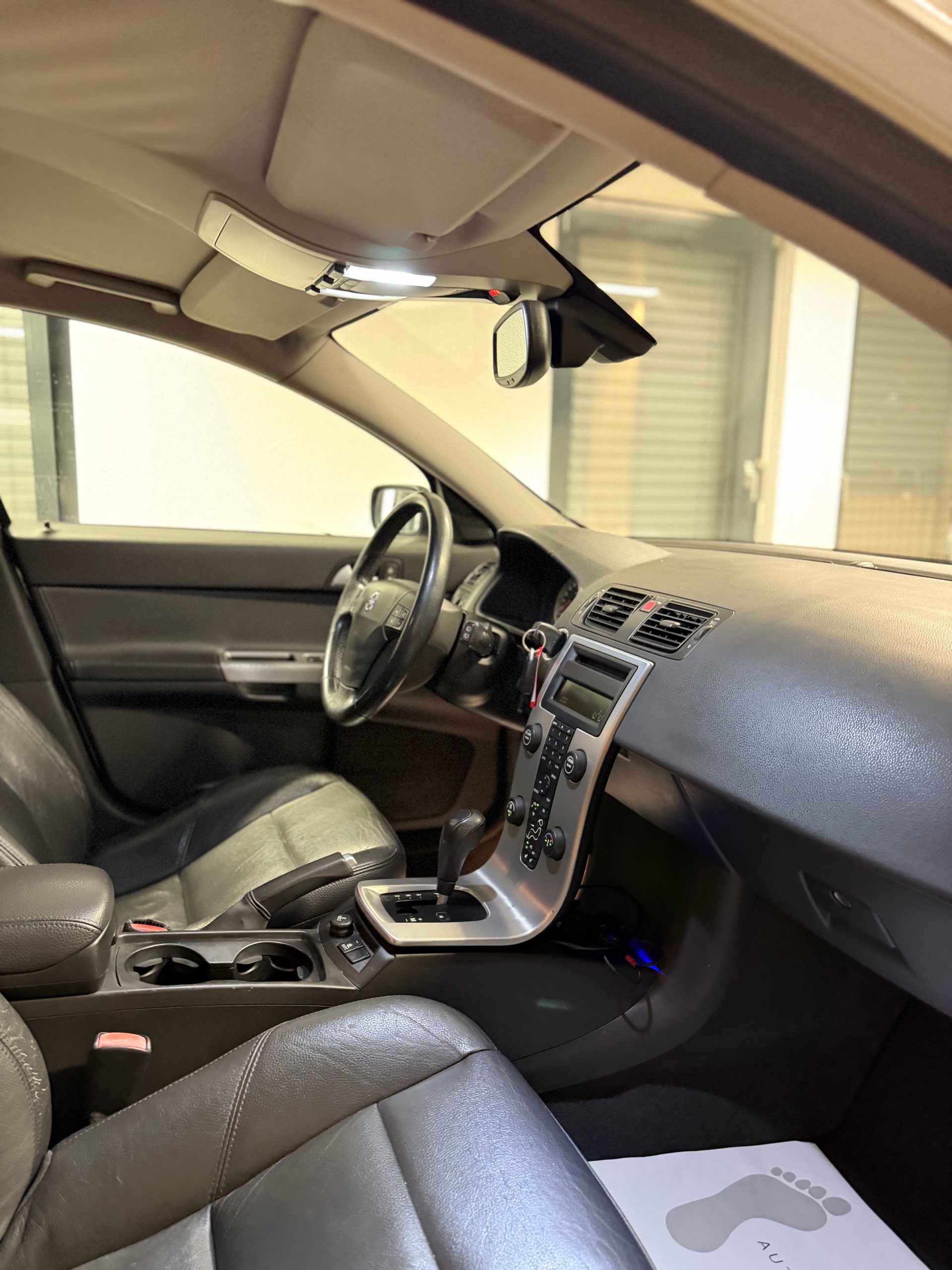VOLVO V50 T5 Summum-image-6