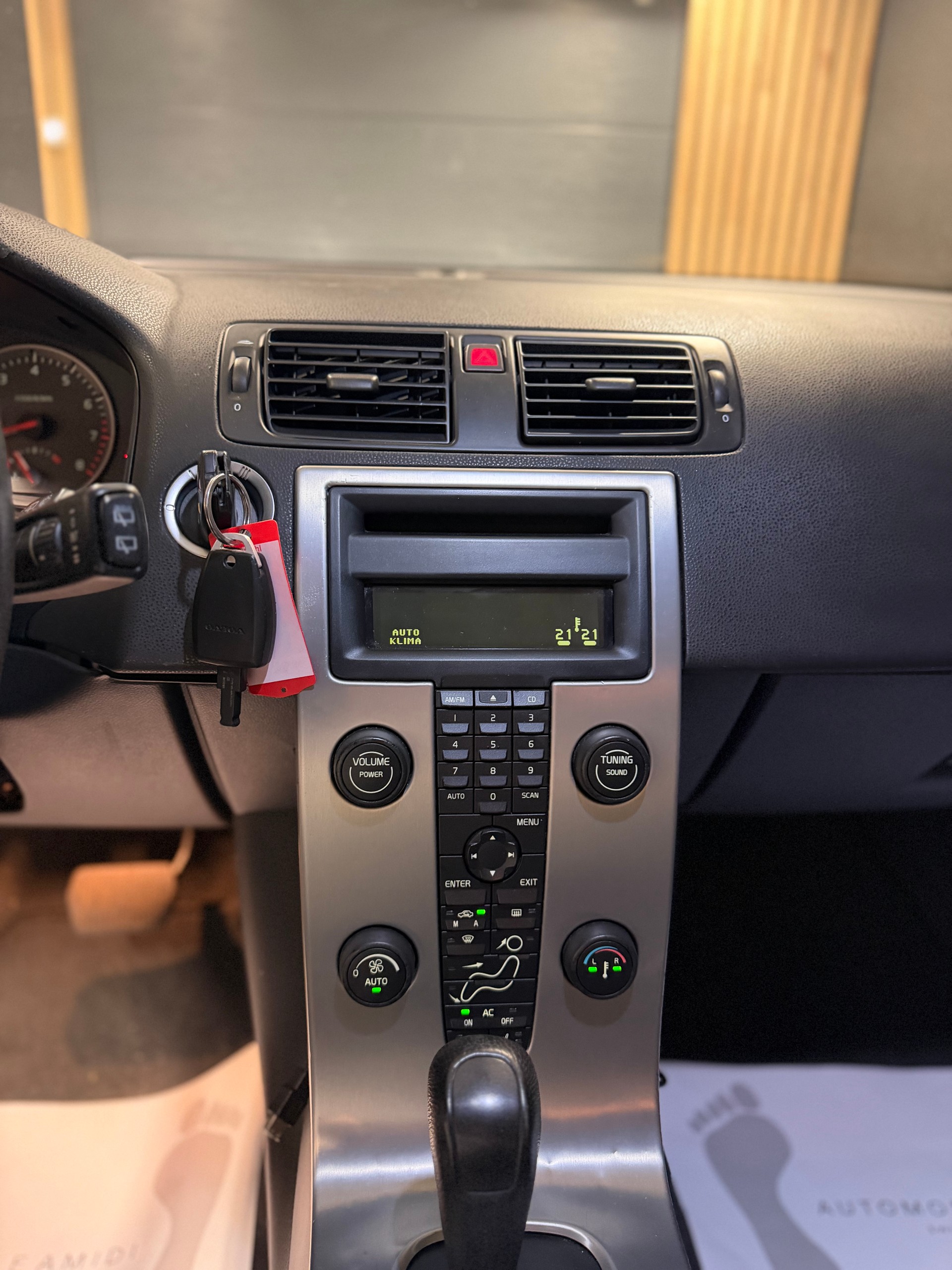 VOLVO V50 T5 Summum-image-10
