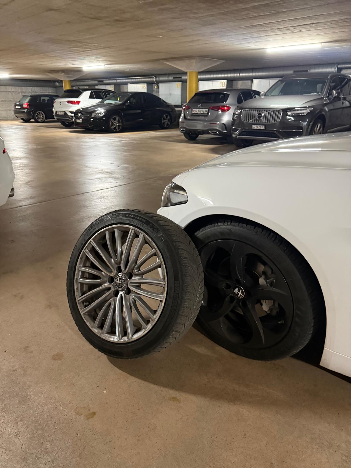 ALFA ROMEO Giulia 2.2 JTDM Super Automatic-image-25