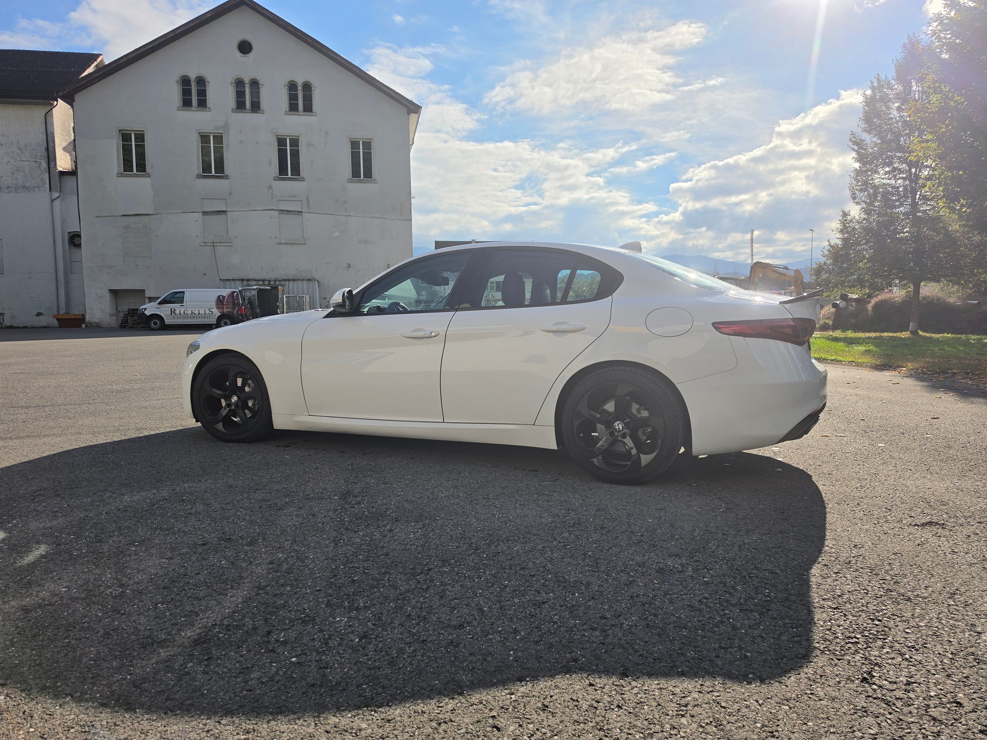 ALFA ROMEO Giulia 2.2 JTDM Super Automatic-image-12