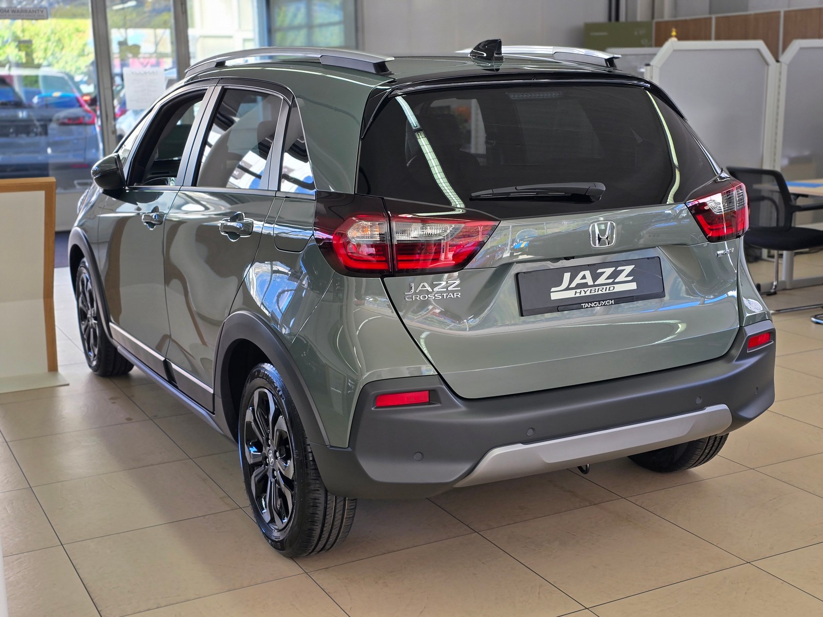 Honda Jazz 1.5i-MMD Cr. Advance — photo 2
