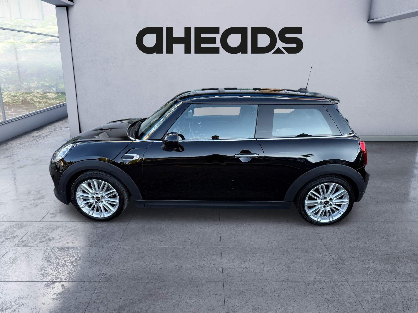 MINI Cooper Steptronic-image-5