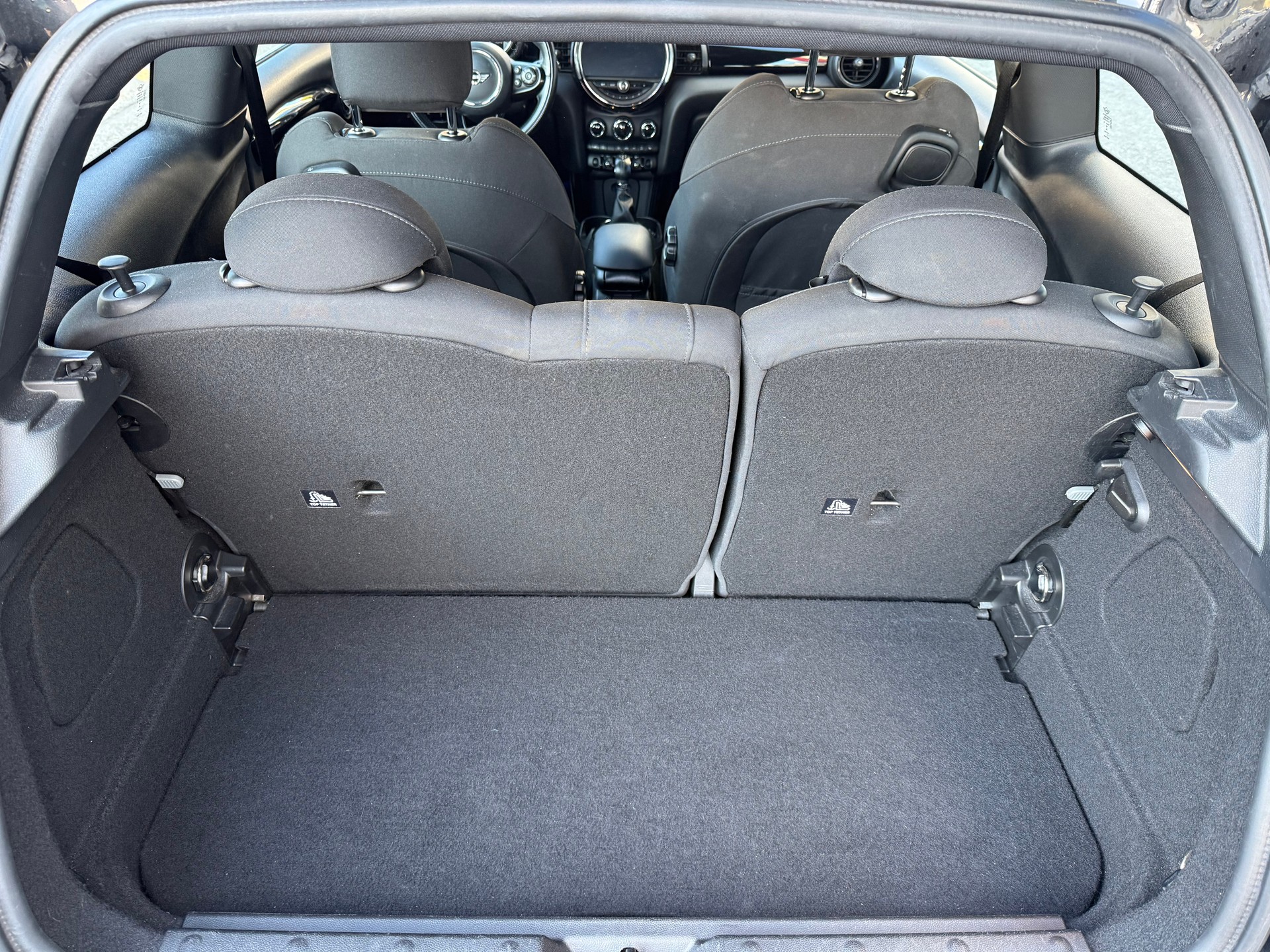 MINI Cooper Steptronic-image-13
