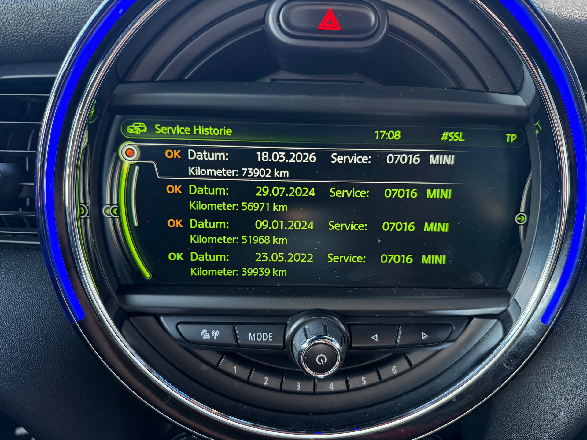 MINI Cooper Steptronic-image-21