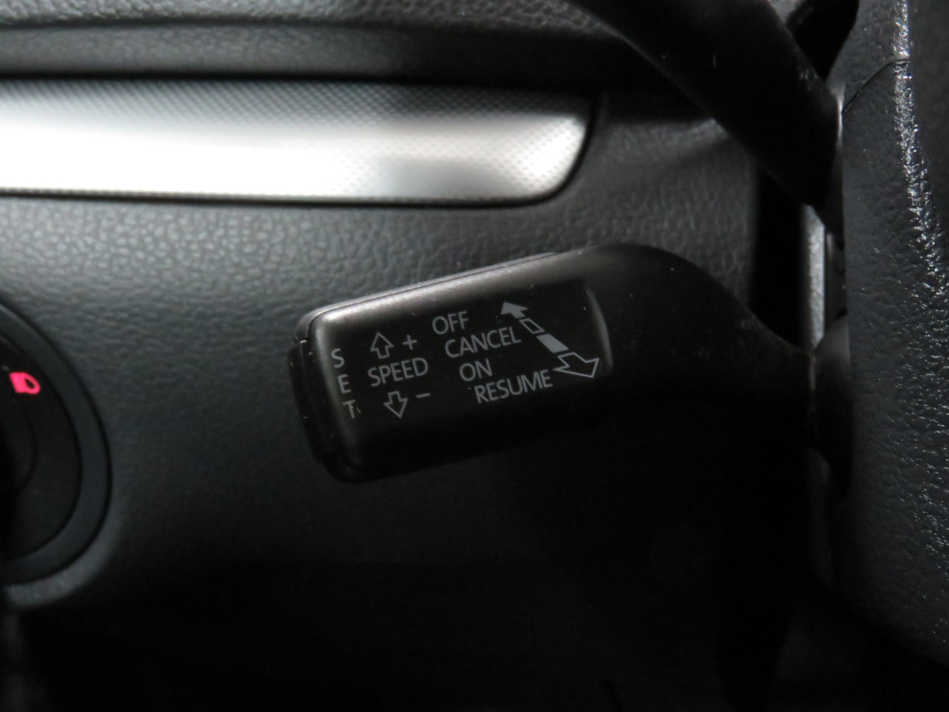 VW Sharan 2.0 TDI BlueMotion Technology Comfortline-image-23