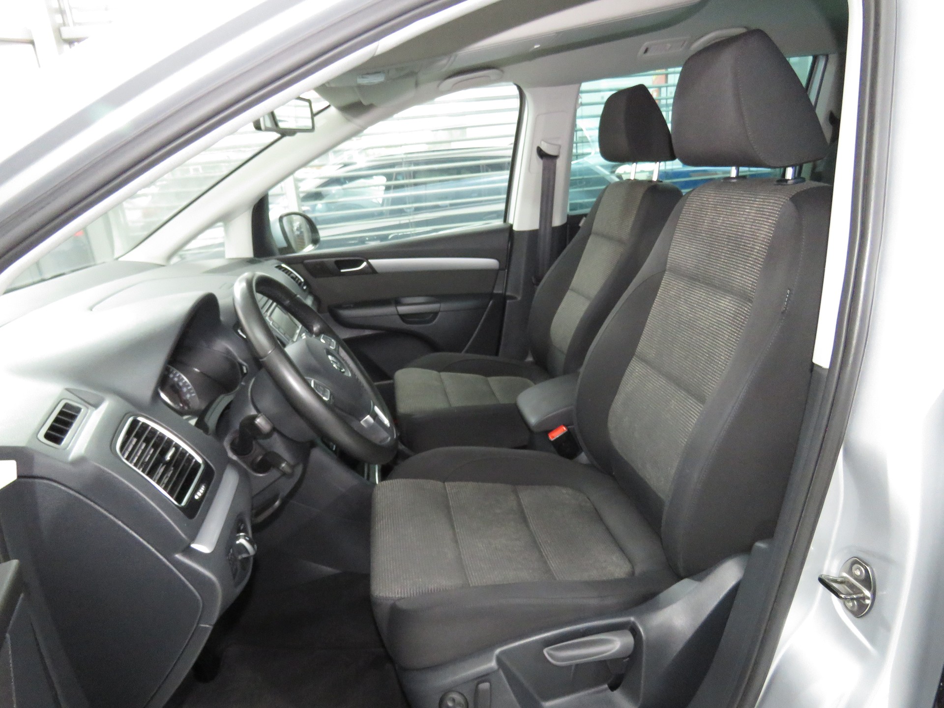 VW Sharan 2.0 TDI BlueMotion Technology Comfortline-image-7