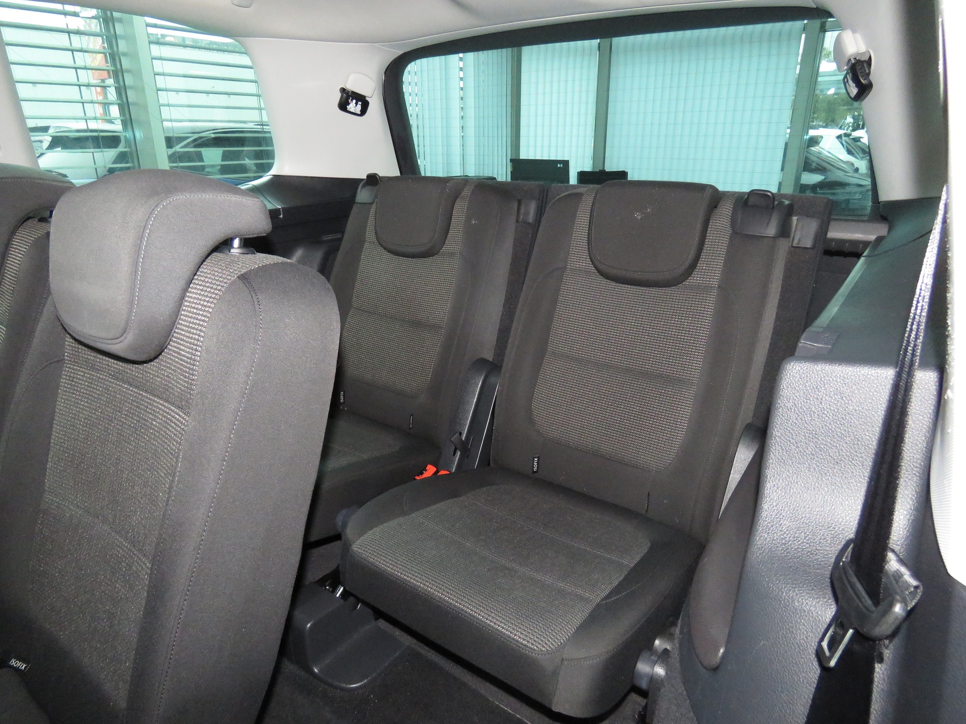VW Sharan 2.0 TDI BlueMotion Technology Comfortline-image-9