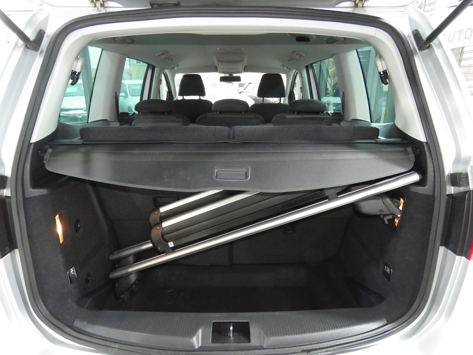 VW Sharan 2.0 TDI BlueMotion Technology Comfortline-image-10