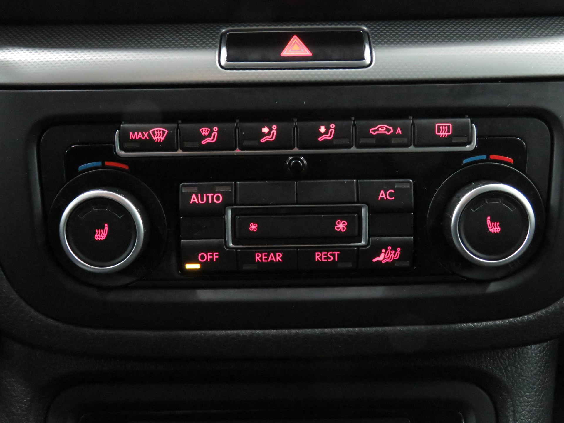VW Sharan 2.0 TDI BlueMotion Technology Comfortline-image-20
