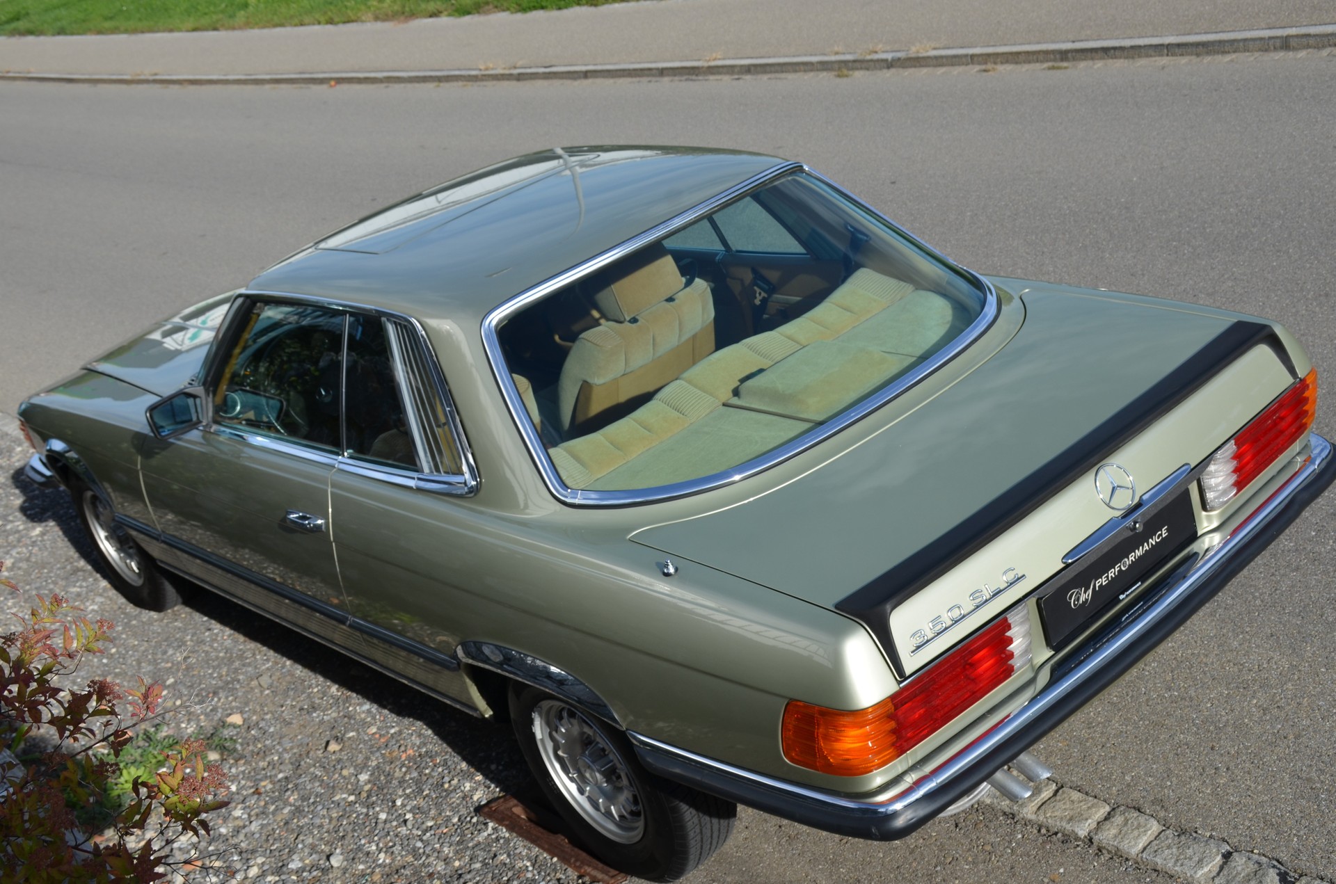 MERCEDES-BENZ SLC 350-image-7