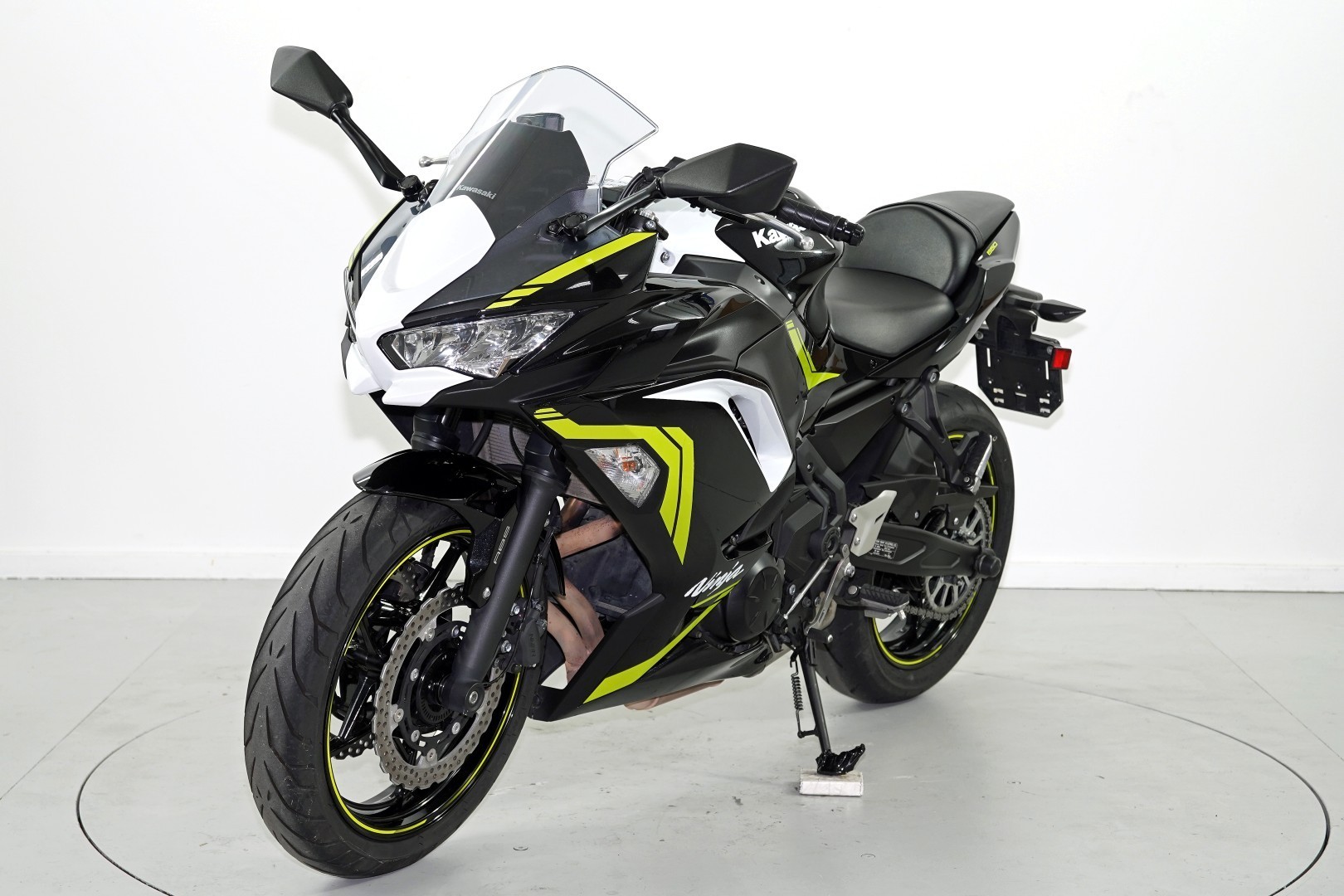 KAWASAKI Ninja 650 ABS-showroom-element-2