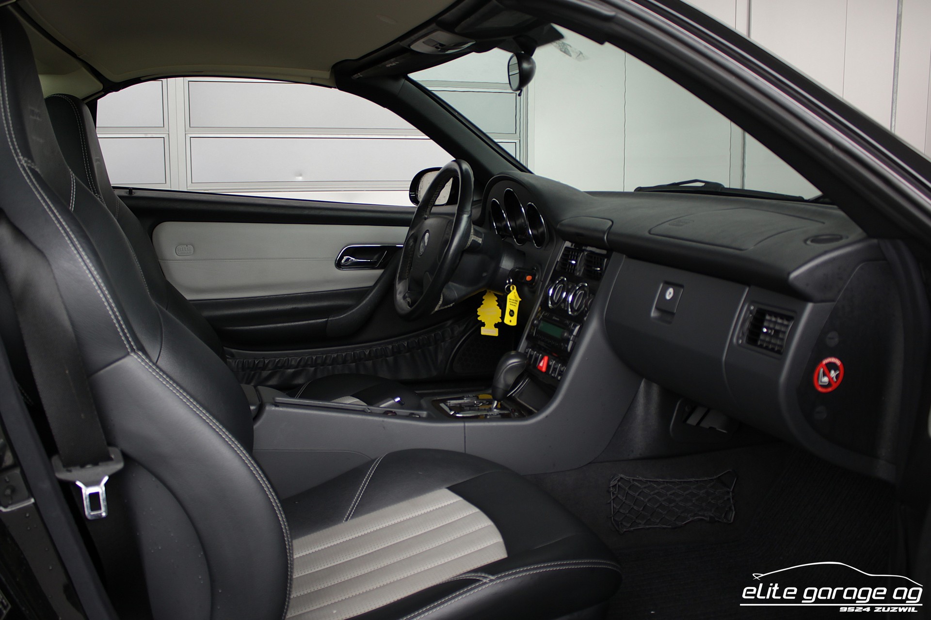 MERCEDES-BENZ SLK 32 AMG Automatic-image-15