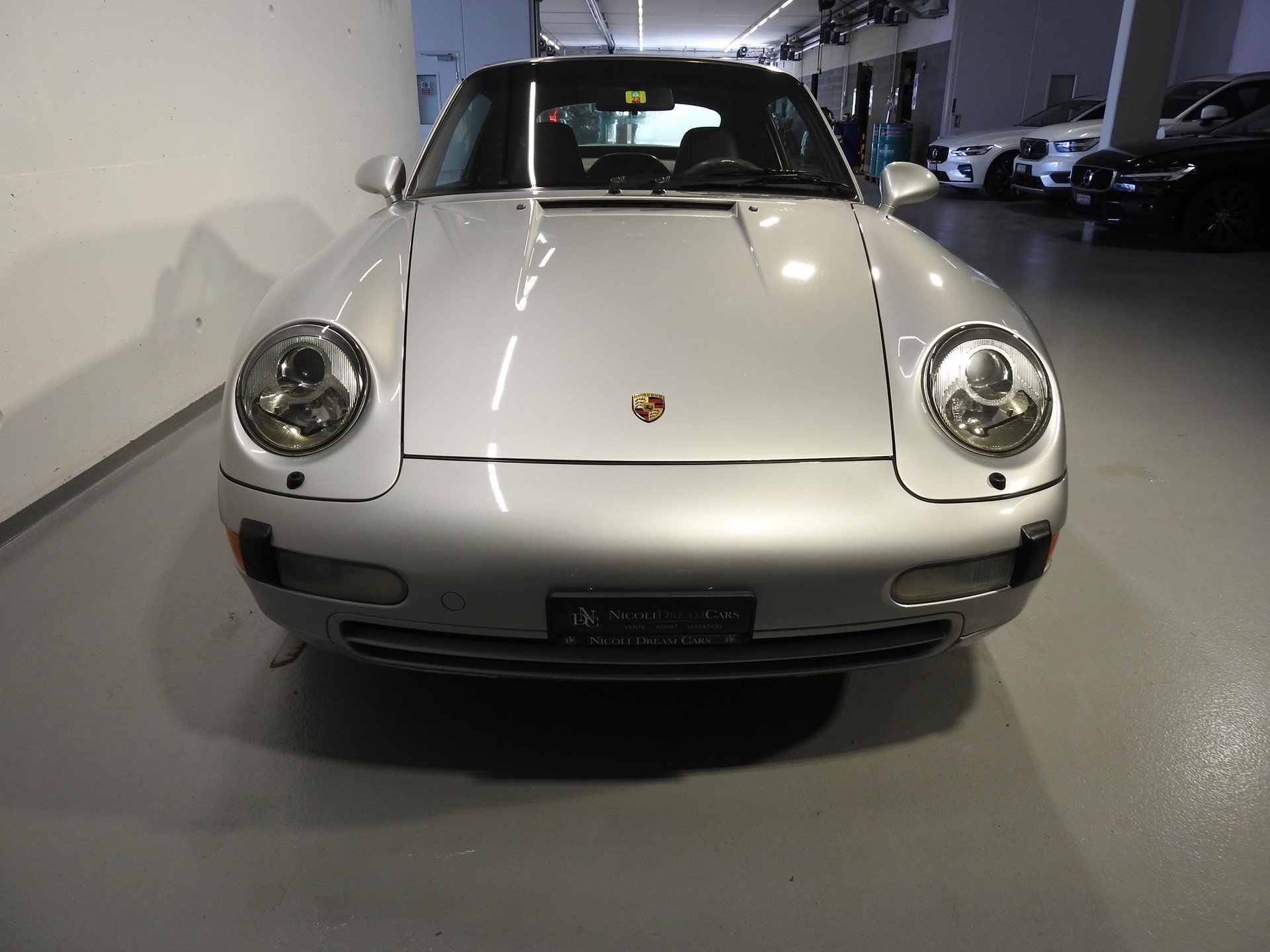PORSCHE 911 Carrera Cabriolet-image-10