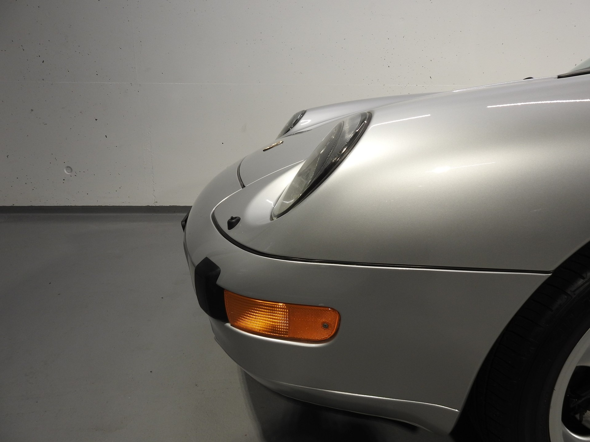 PORSCHE 911 Carrera Cabriolet-image-14