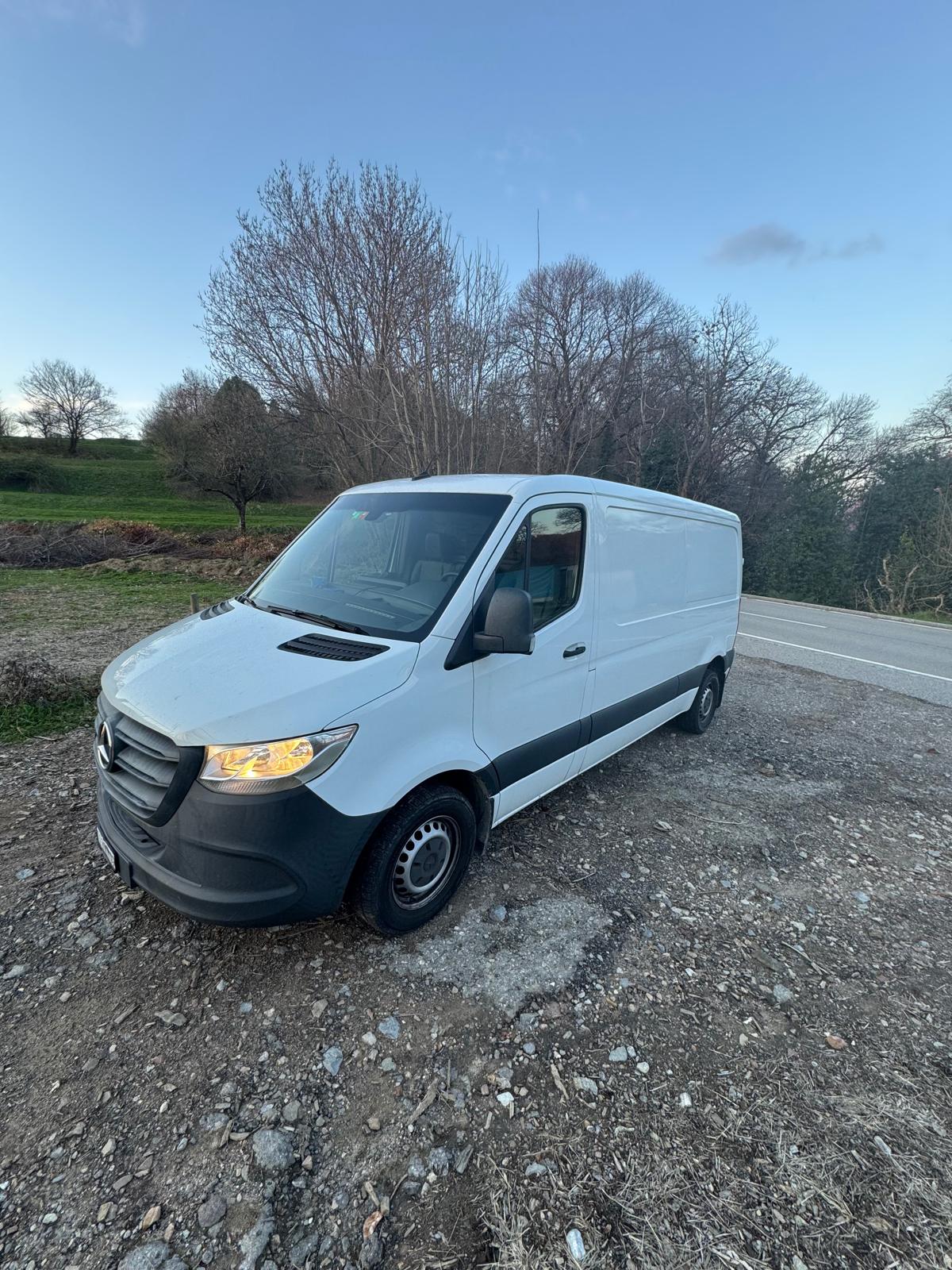 MERCEDES-BENZ Sprinter 214 CDI Standard FWD-image-2