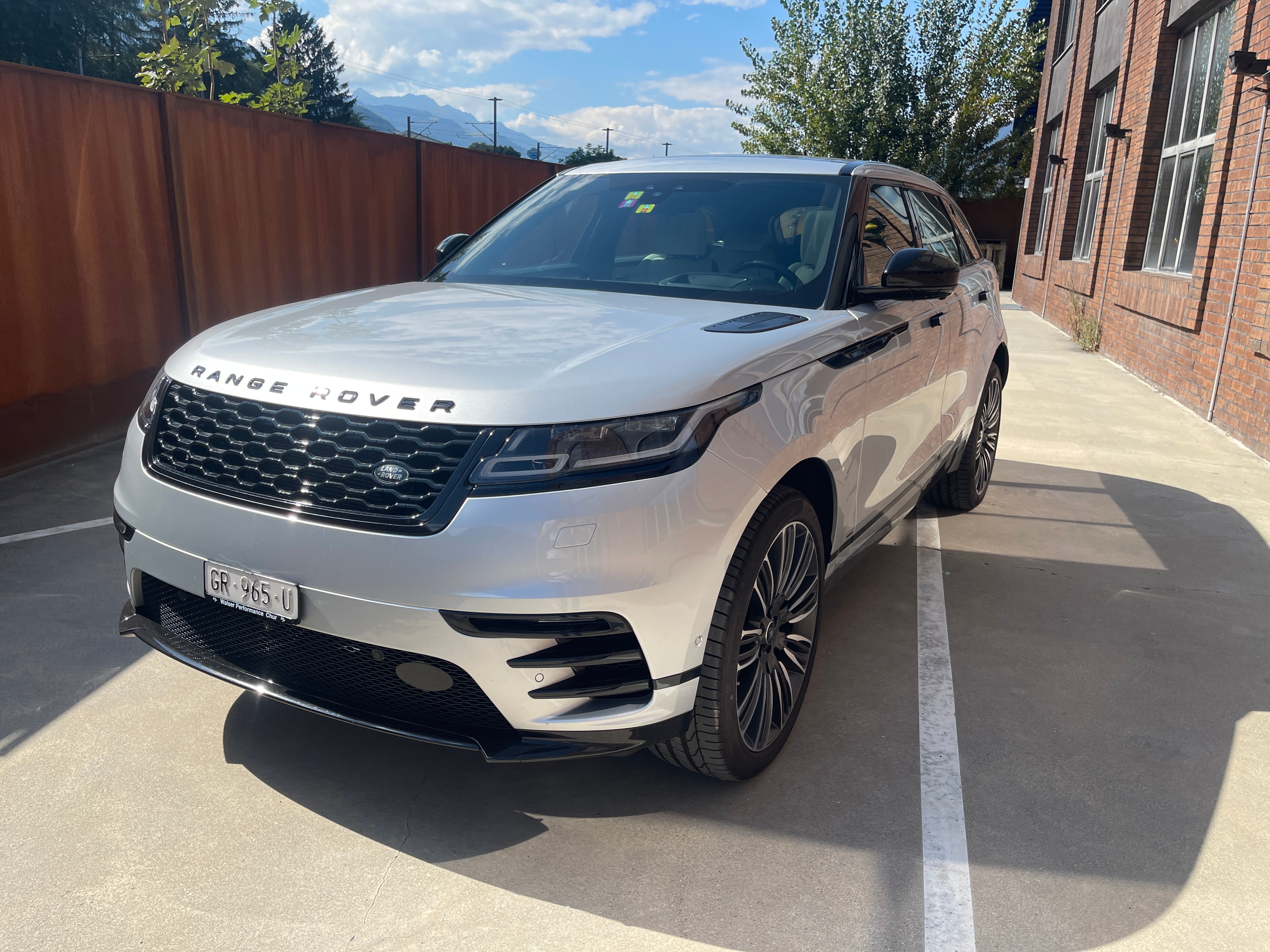 Car photo