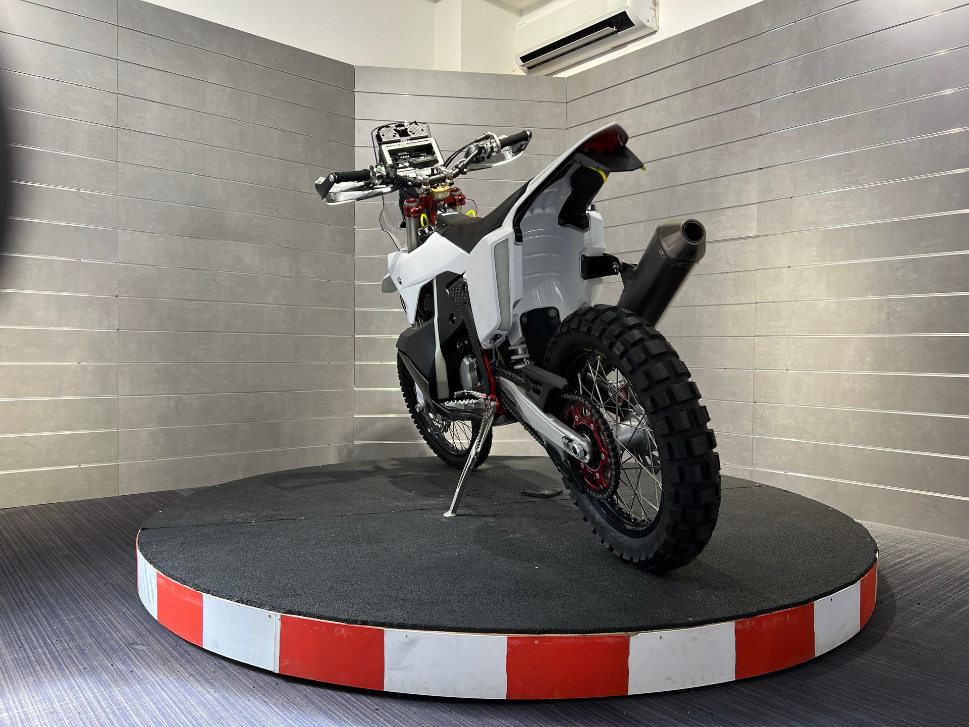 GASGAS RX 450F REPLICA-showroom-element-3