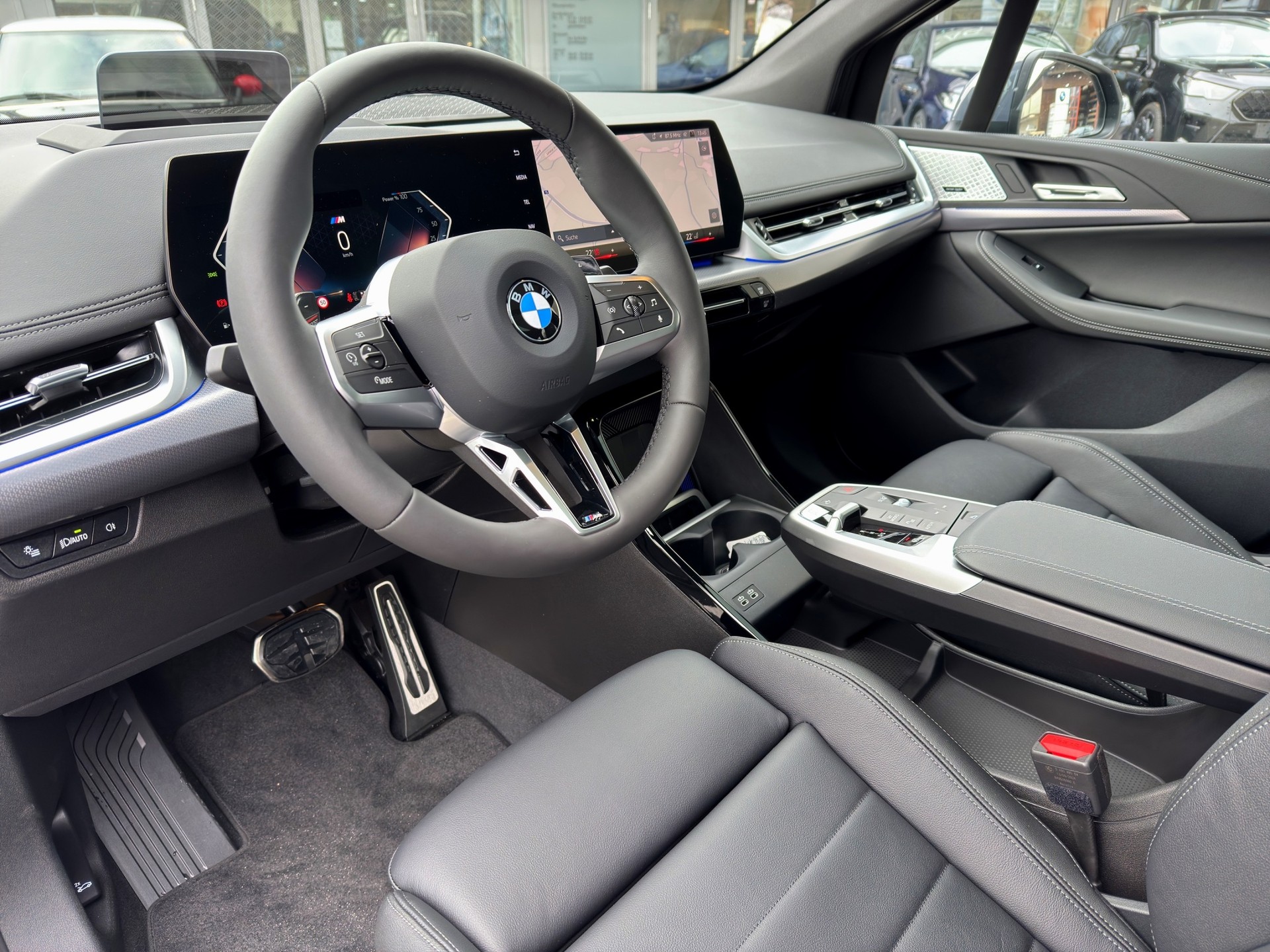 BMW 223i Active Tourer xDrive M Sport DKG-image-11