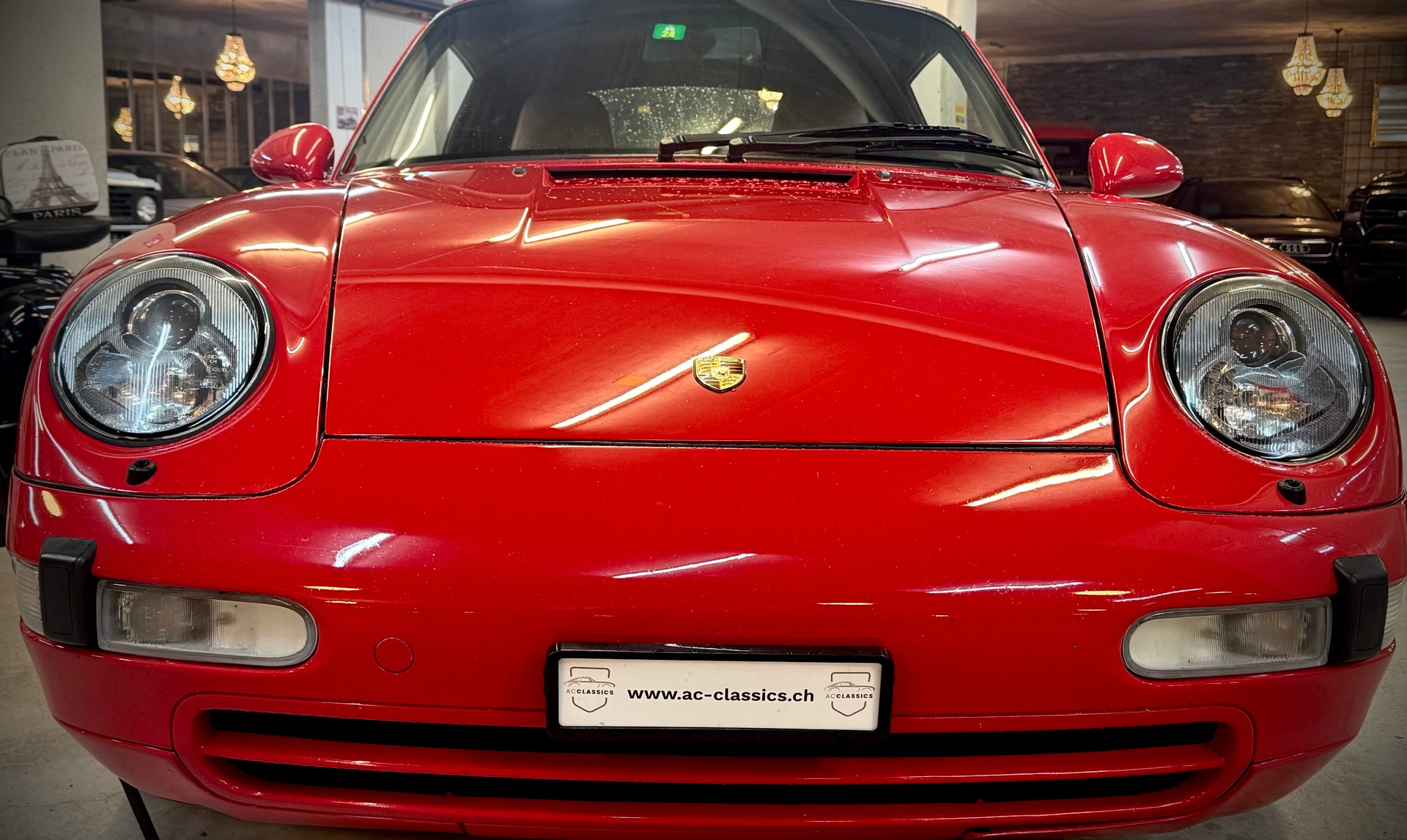 PORSCHE Carrera 2-showroom-element-2