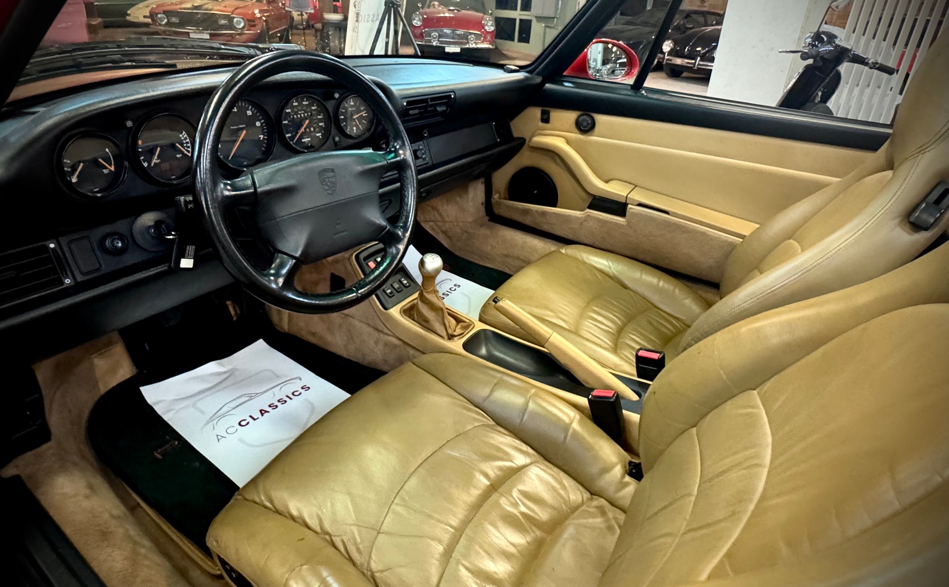 PORSCHE Carrera 2-image-16