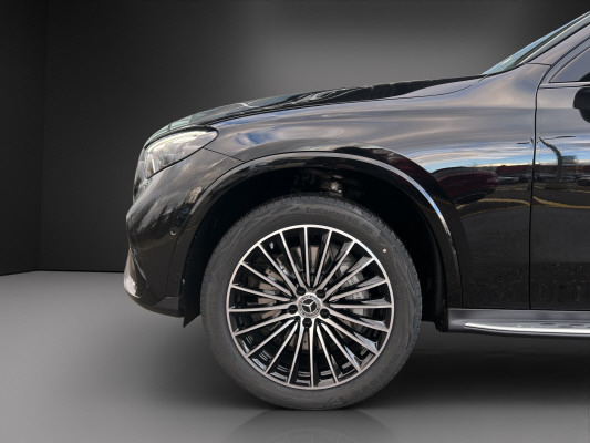 MERCEDES-BENZ GLC 200 4Matic 9G-Tronic-image-5