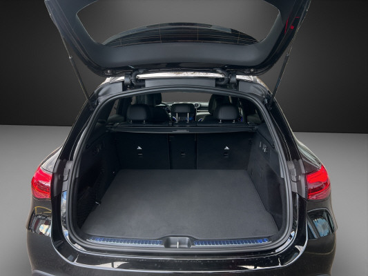 MERCEDES-BENZ GLC 200 4Matic 9G-Tronic-image-10