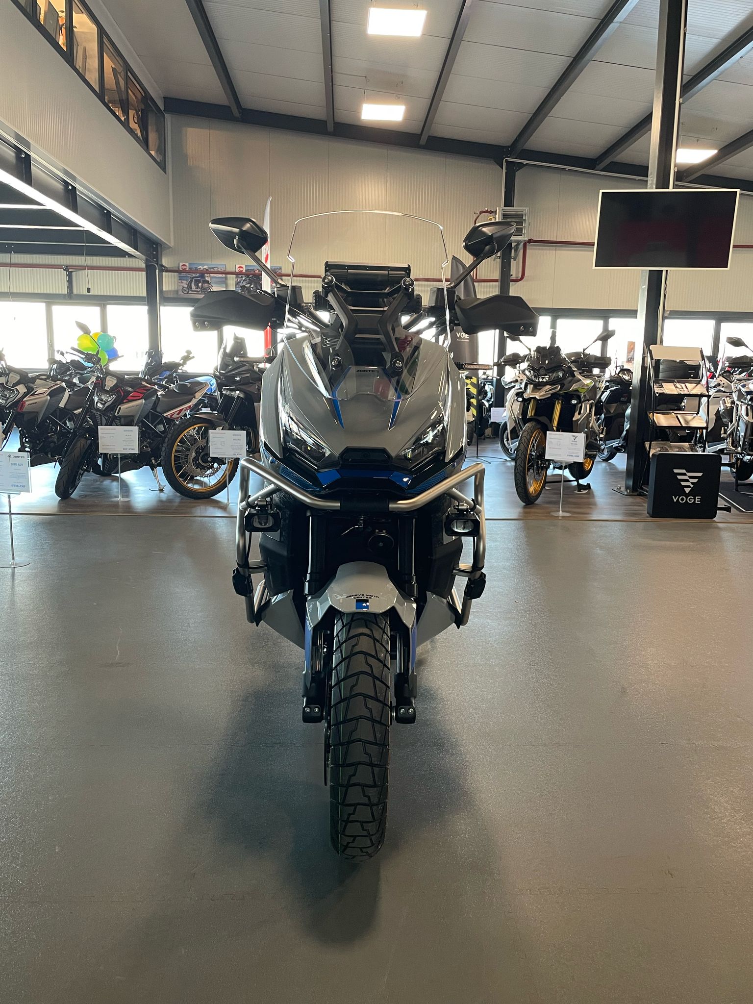 ZONTES 368 G ADV 2026-showroom-element-2