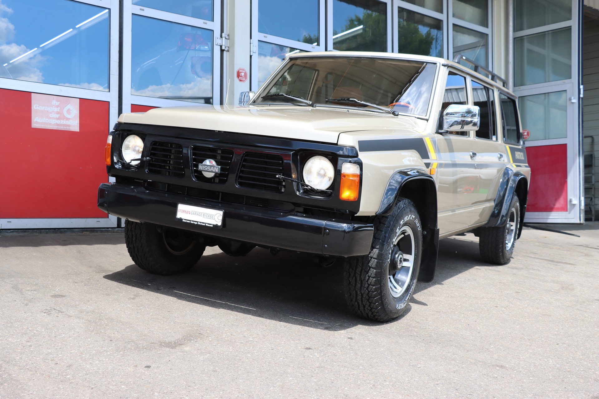 NISSAN Patrol GR 2.8 ST Wagon-image-1
