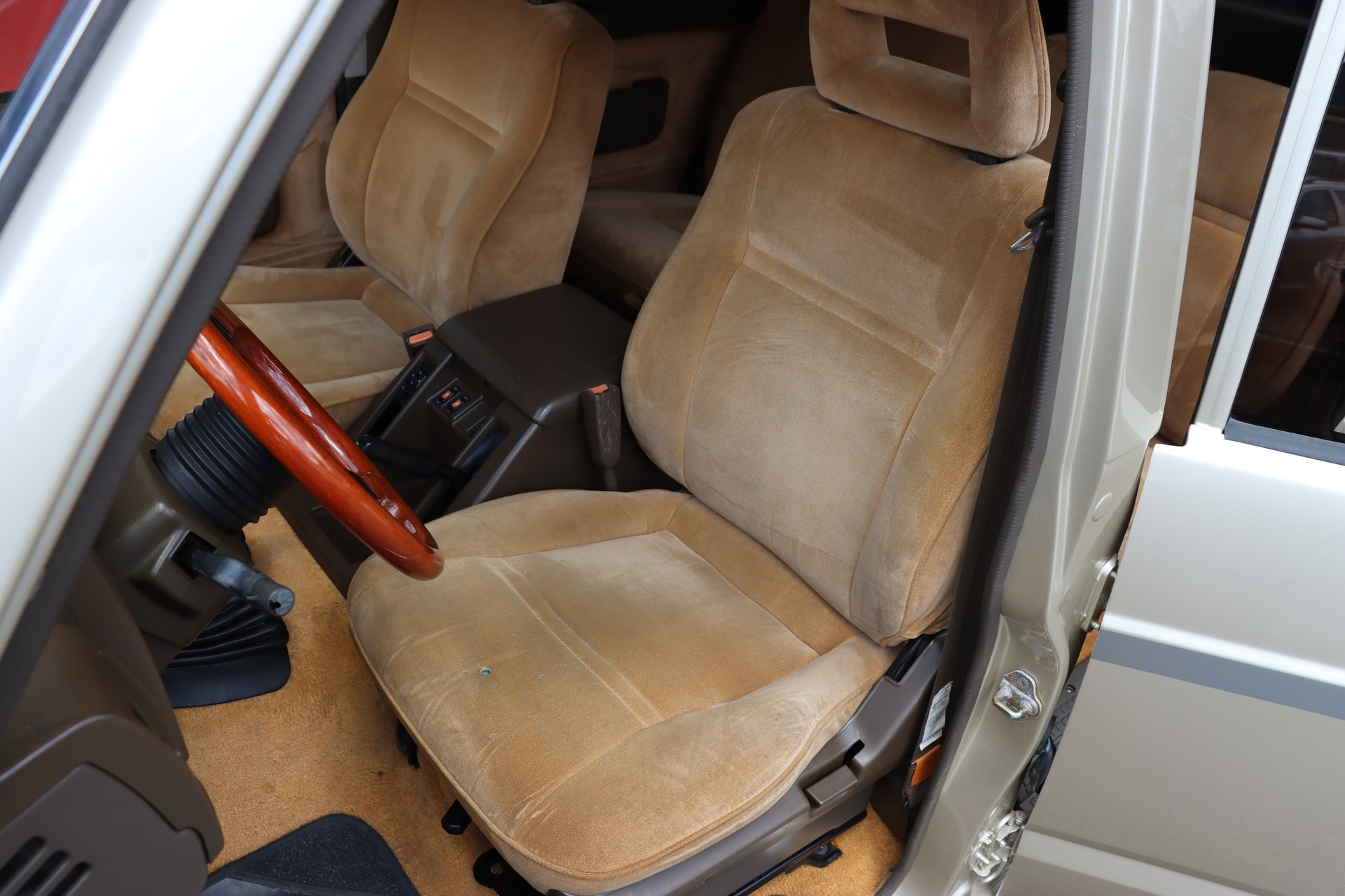 NISSAN Patrol GR 2.8 ST Wagon-image-13