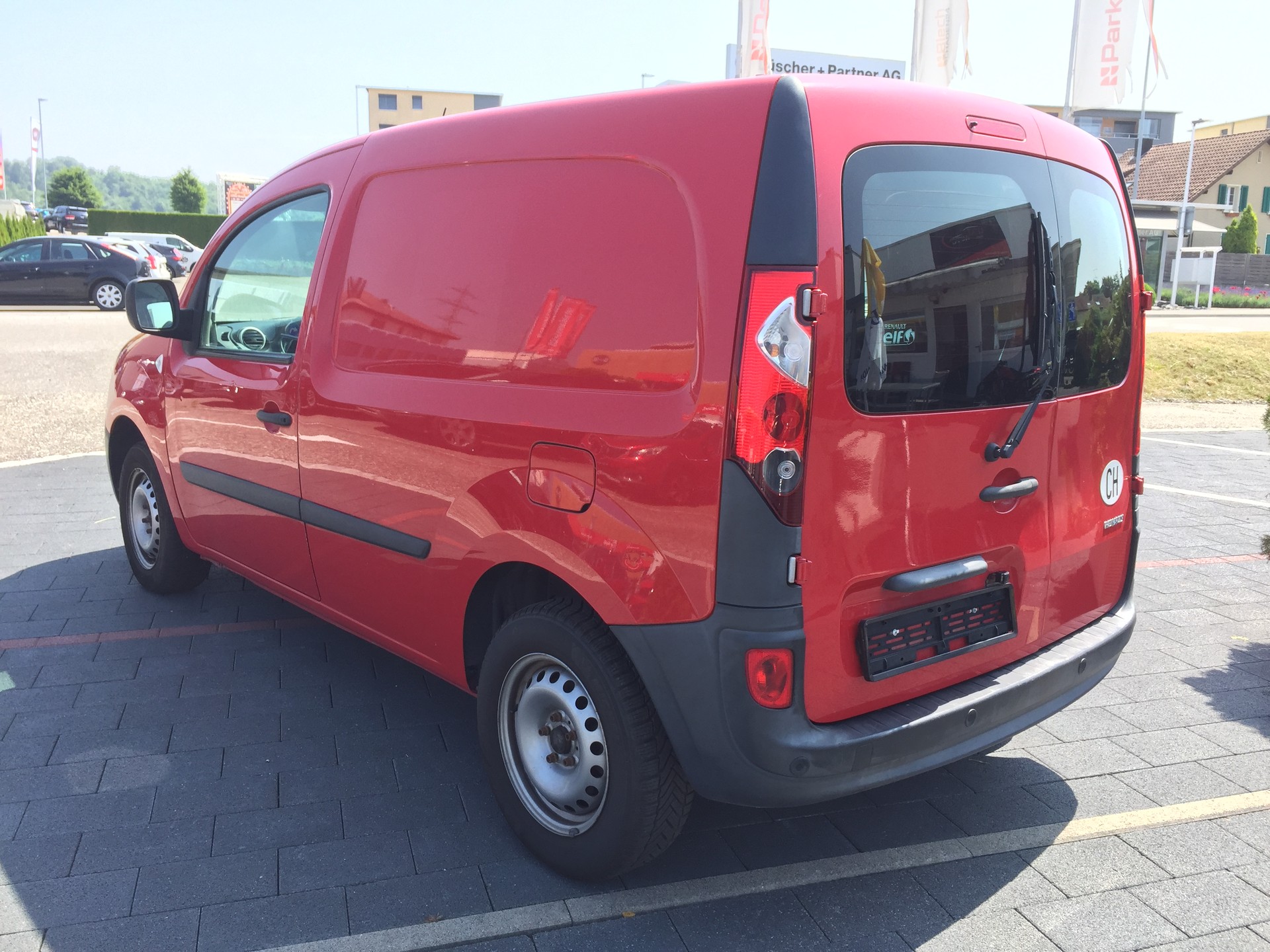 RENAULT-image-5