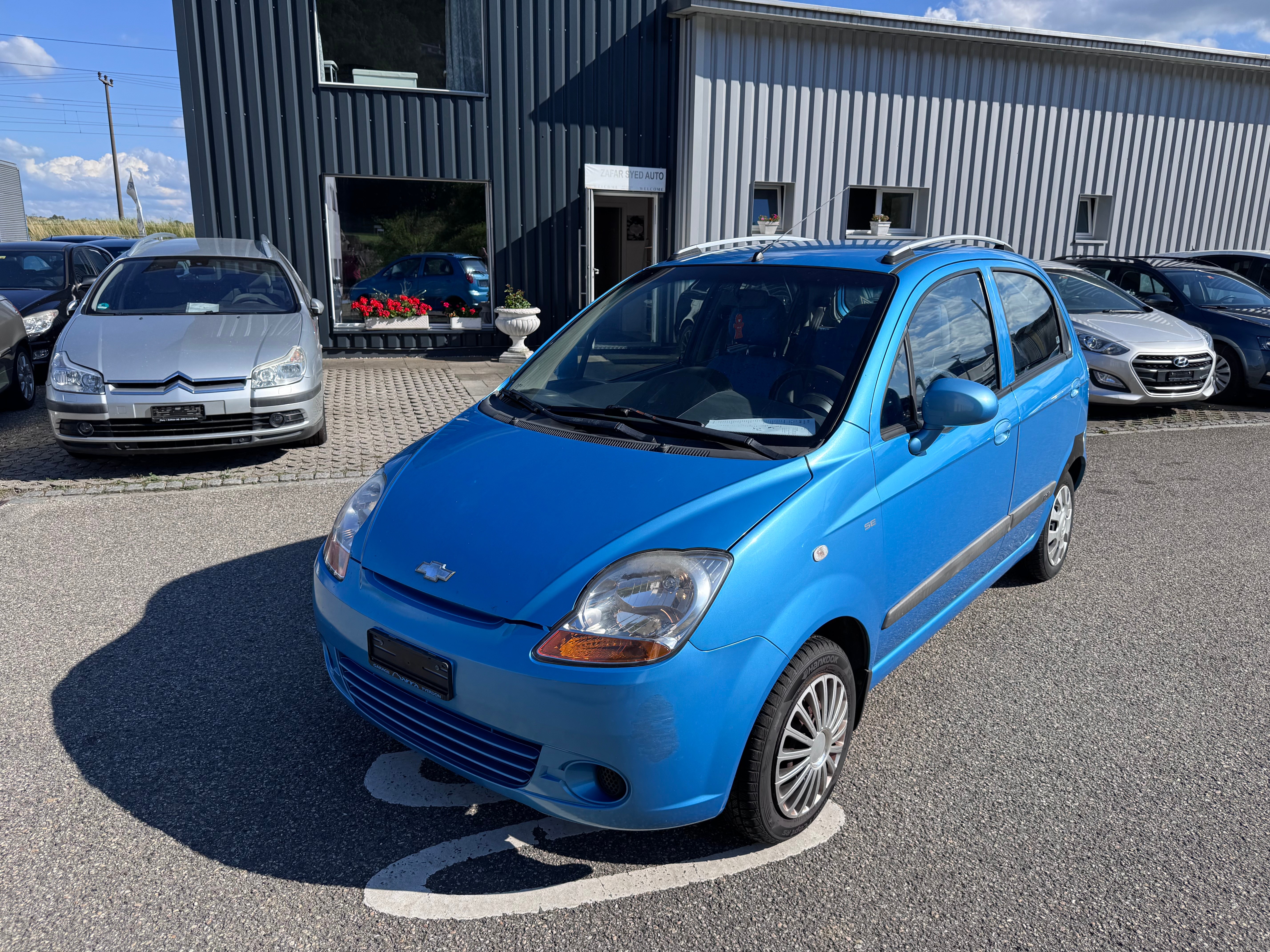 Car photo
