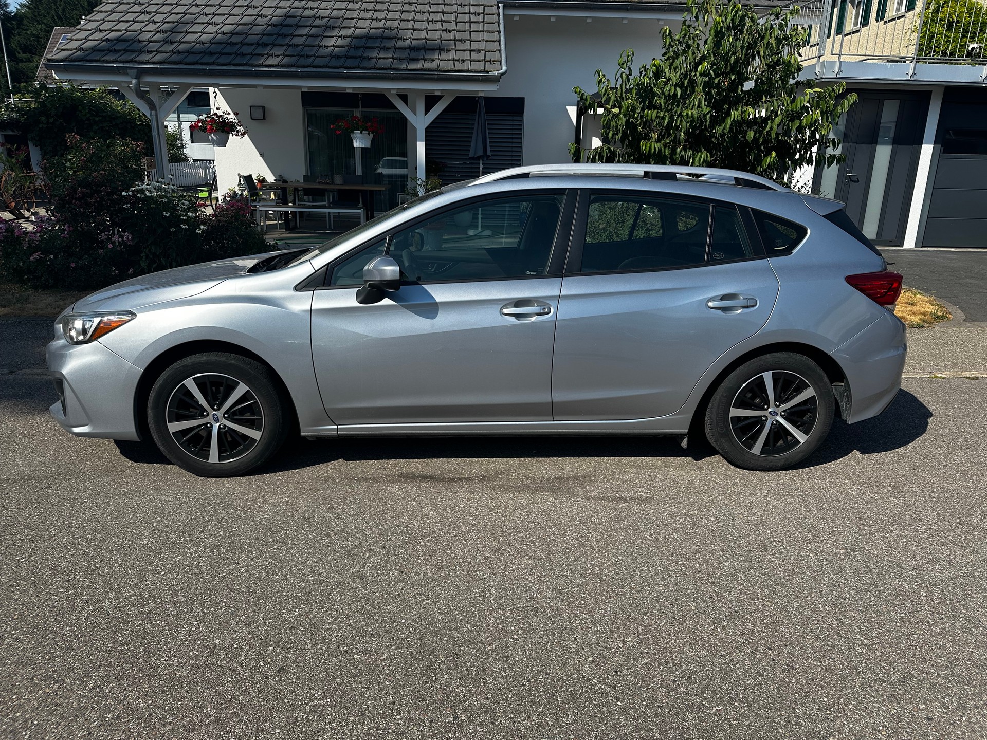 SUBARU Impreza 2.0 Swiss Plus AWD Lineartronic ( USA )-image-3