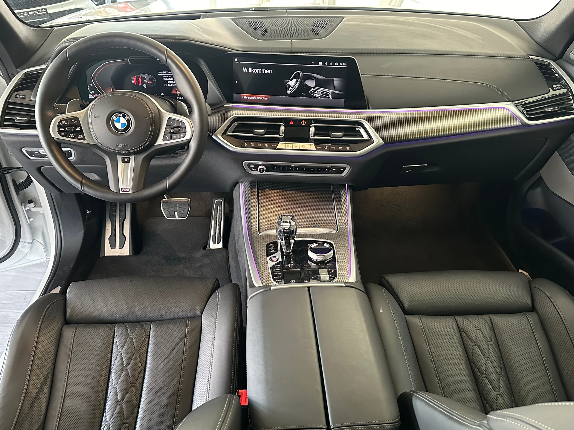 BMW X5 xDrive 48V 40d M Sport Steptronic-image-8