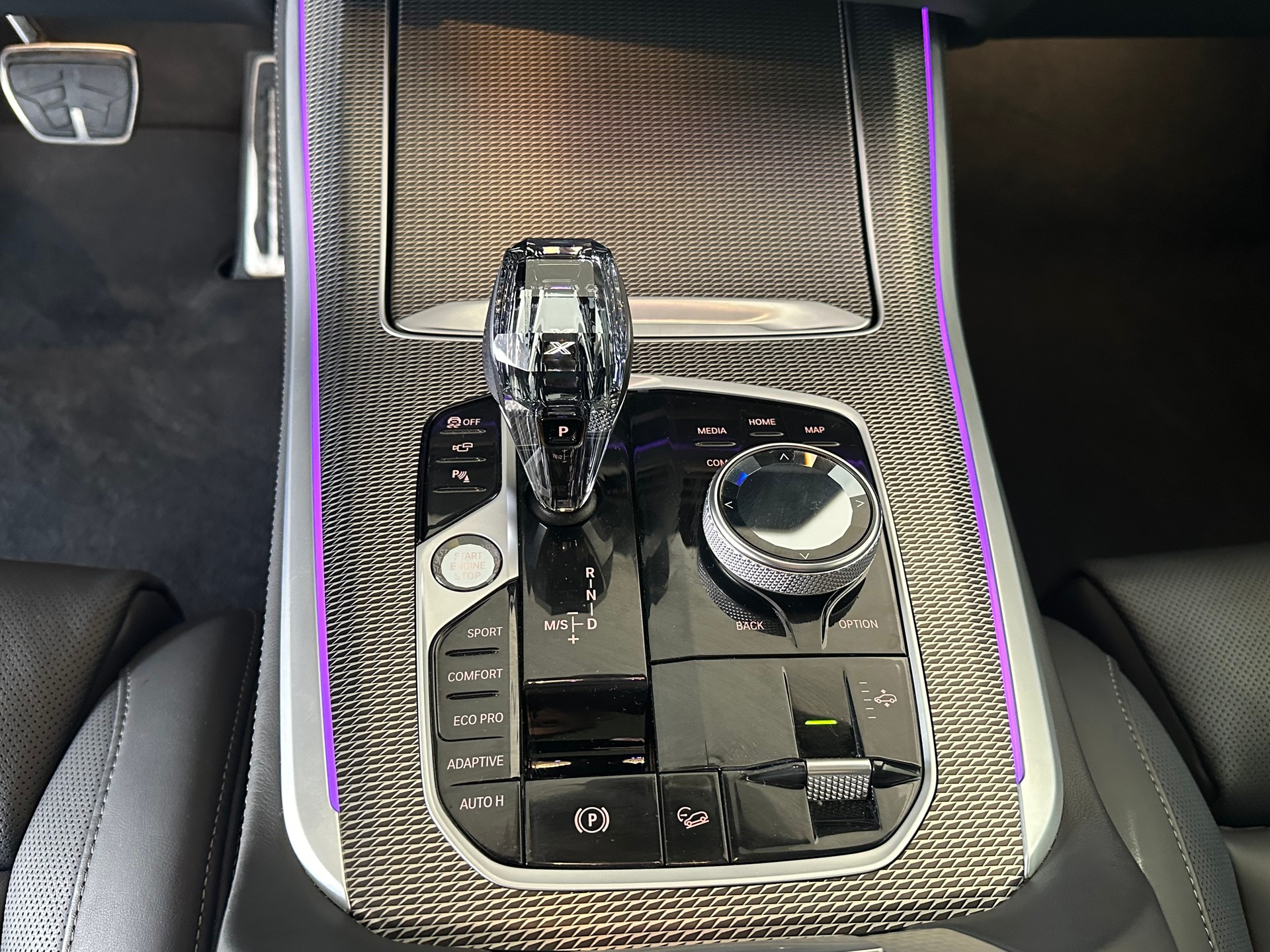 BMW X5 xDrive 48V 40d M Sport Steptronic-image-12