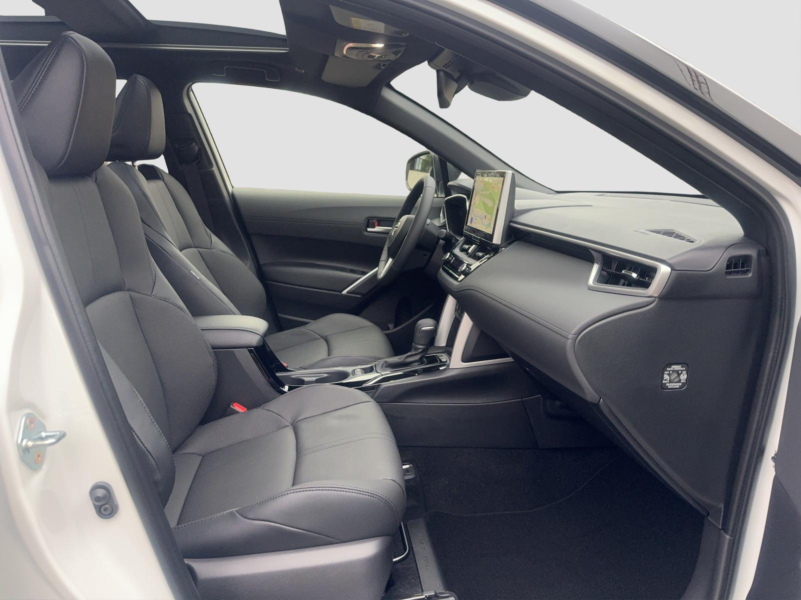 TOYOTA Corolla Cross 2.0 HSD Premium AWD-i-image-15