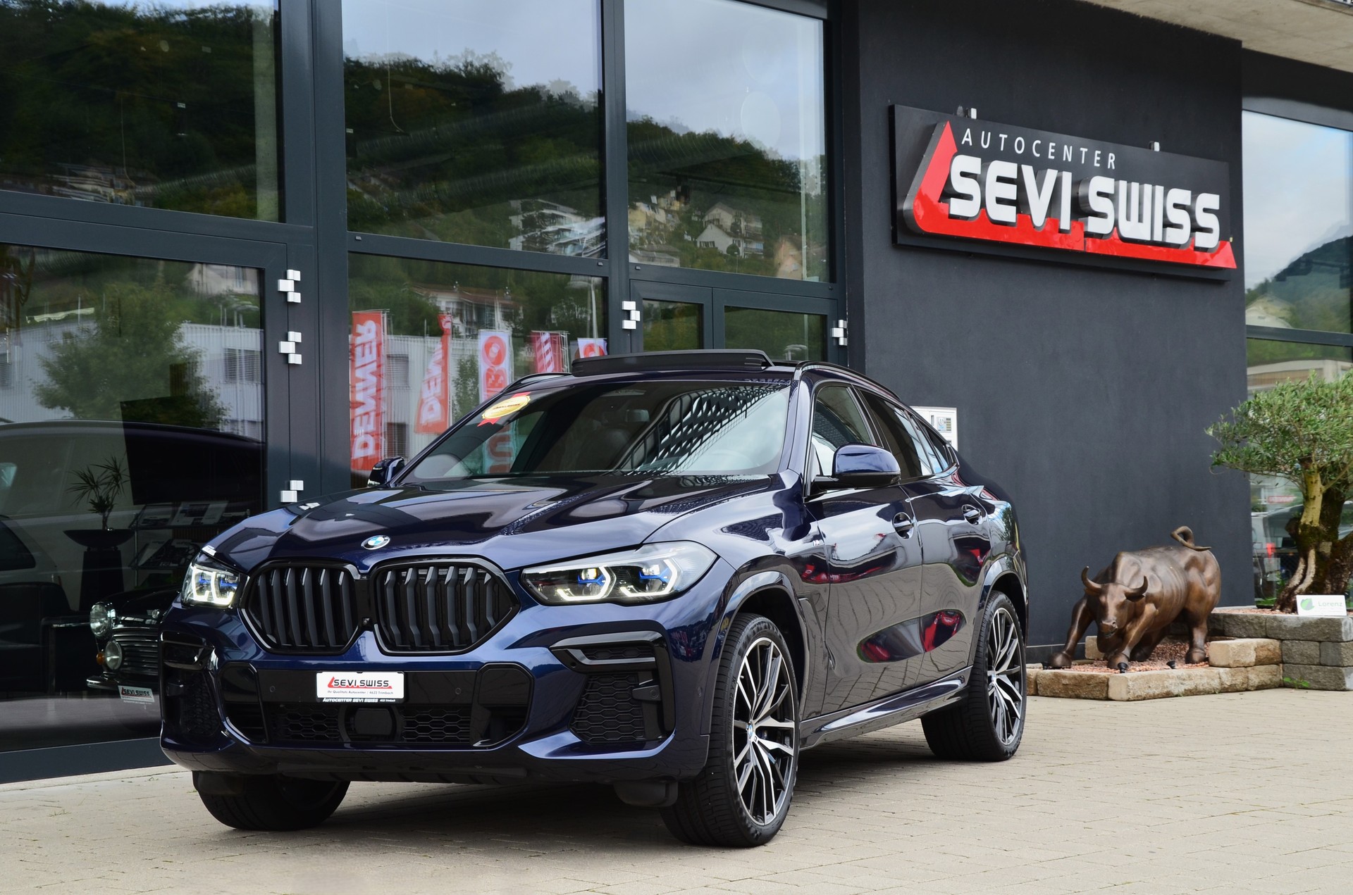 BMW X6 xDrive 48V 40d Steptronic M Sport Tansanitblau*Frisch ab MFK,1 Jahr oder 20'000km Garantie*-image-8