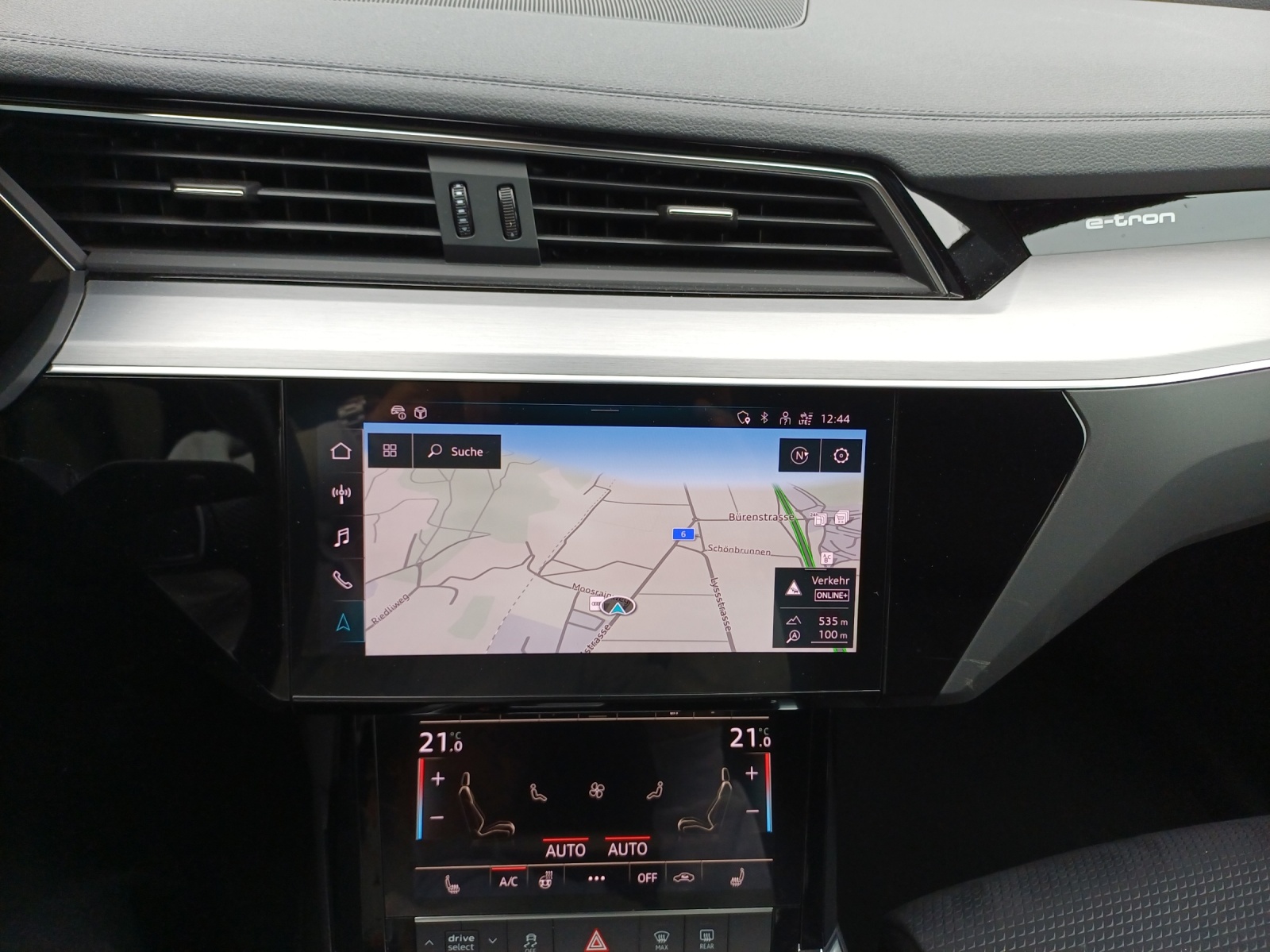 AUDI e-tron 55 Sportback Advanced Black Edition quattro-image-15