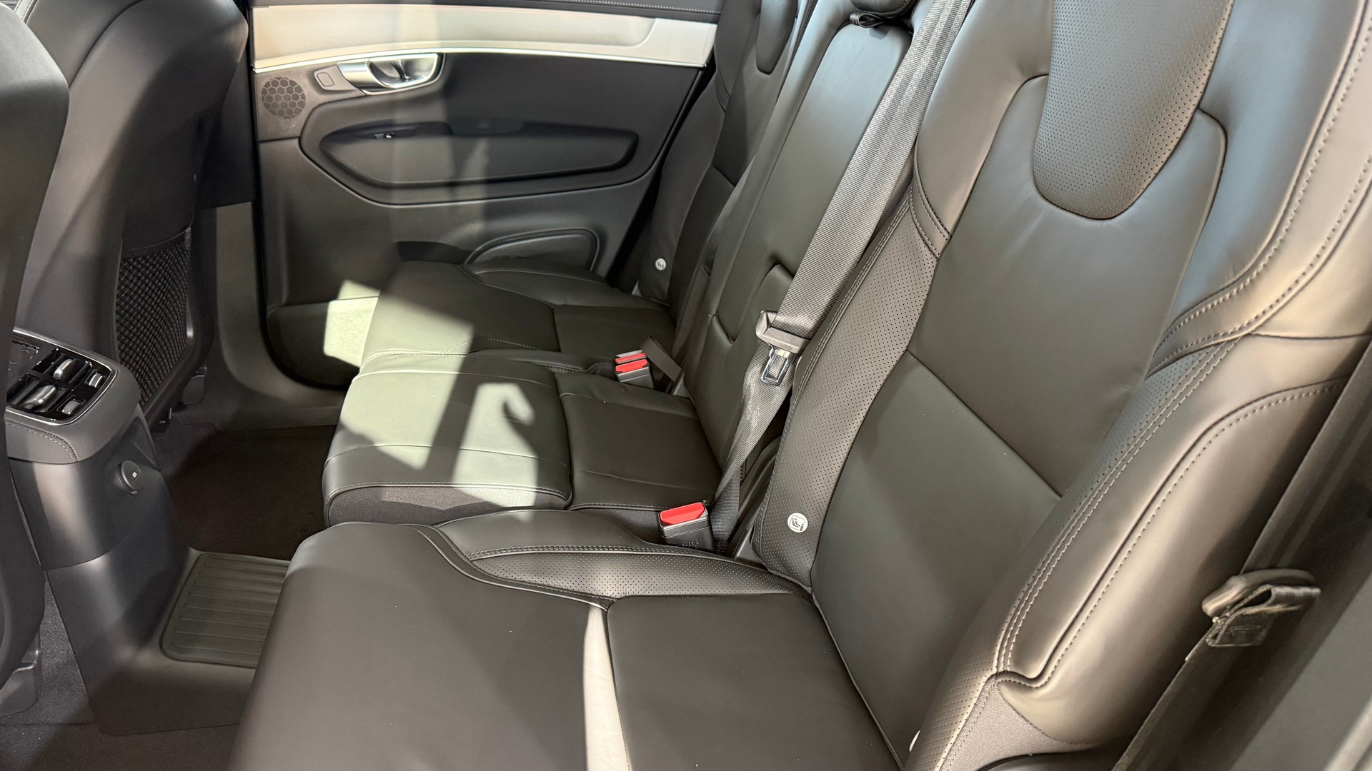 VOLVO XC90 2.0 T8 TE Black Edition e-image-5
