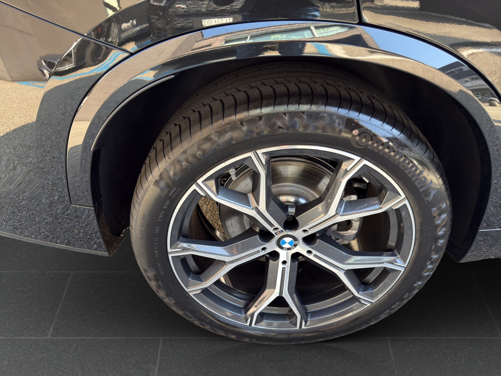 BMW X5 xDrive 48V 40d M Sport Steptronic-image-10