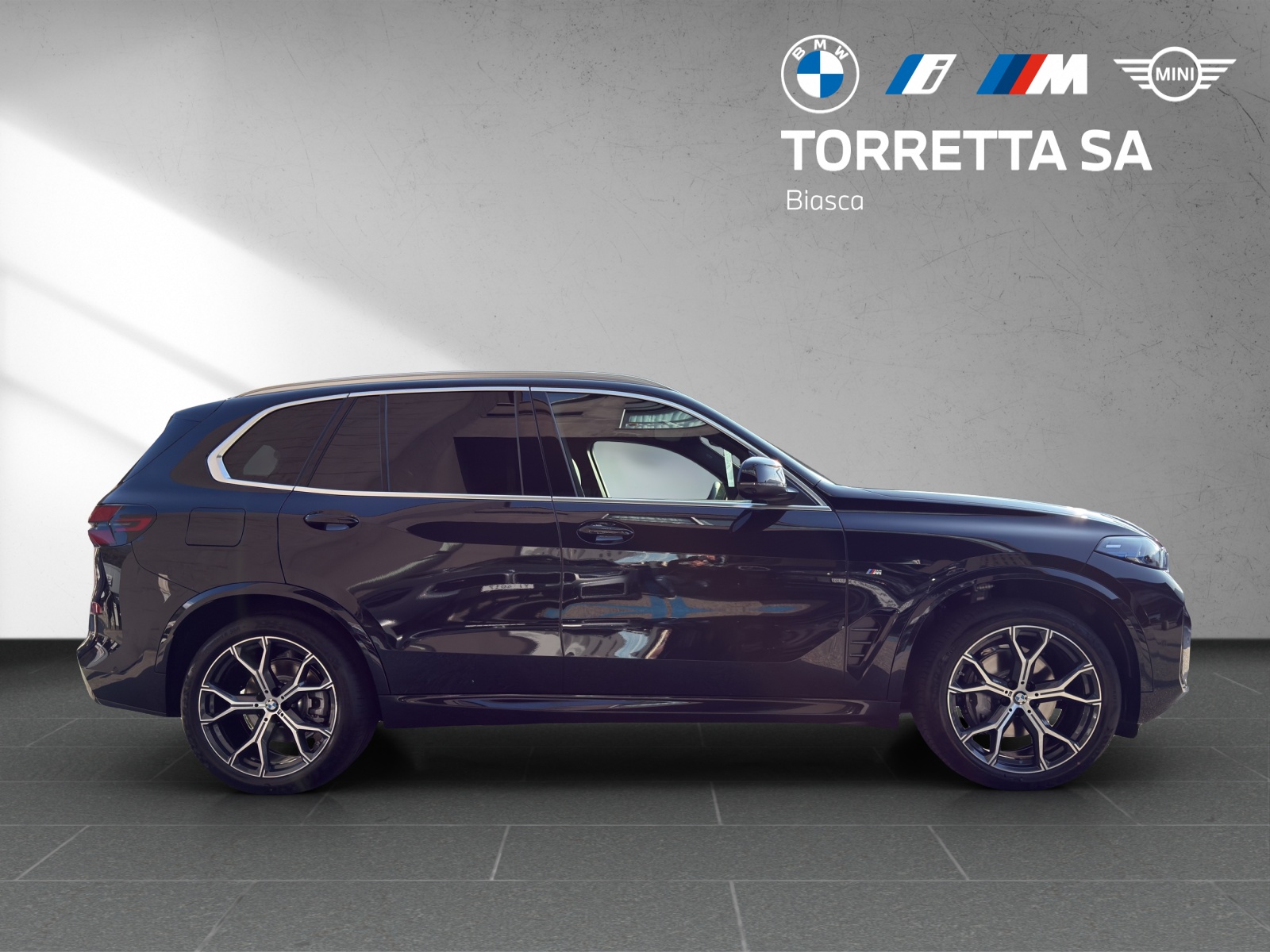 BMW X5 xDrive 48V 40d M Sport Steptronic-image-5