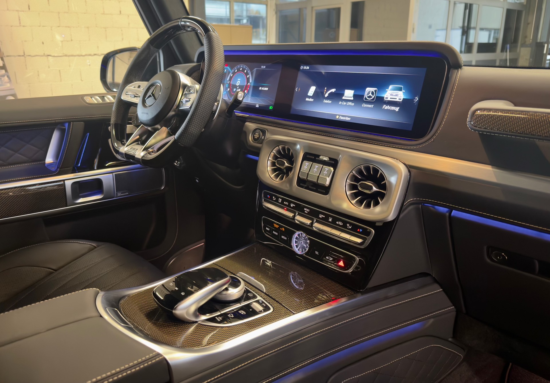 MERCEDES-BENZ G 63 AMG Speedshift Plus G-Tronic-image-9